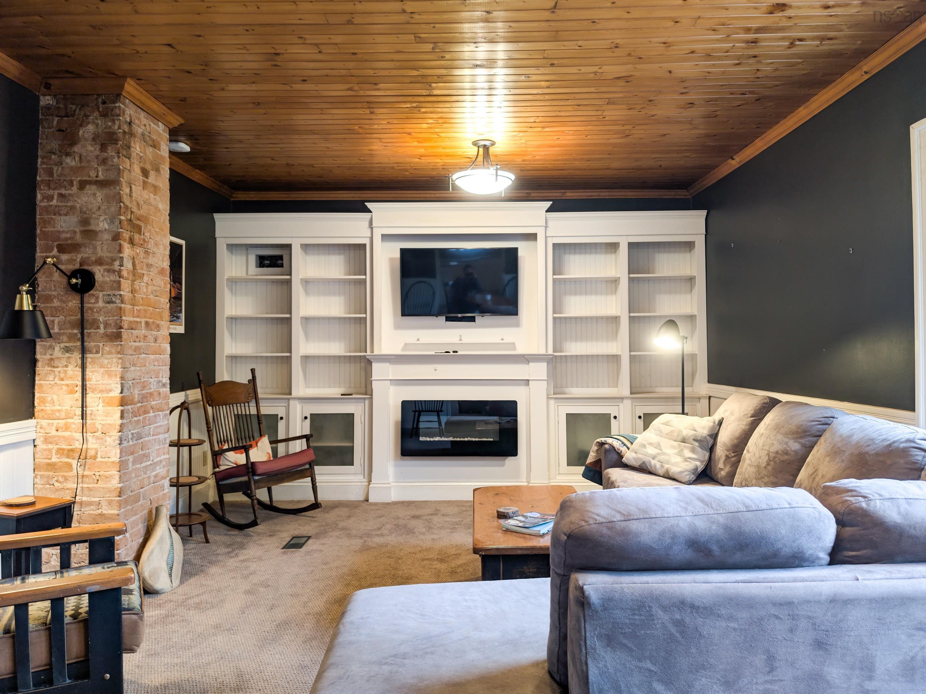 $392,000.00: 414 Granville Street, Bridgetown