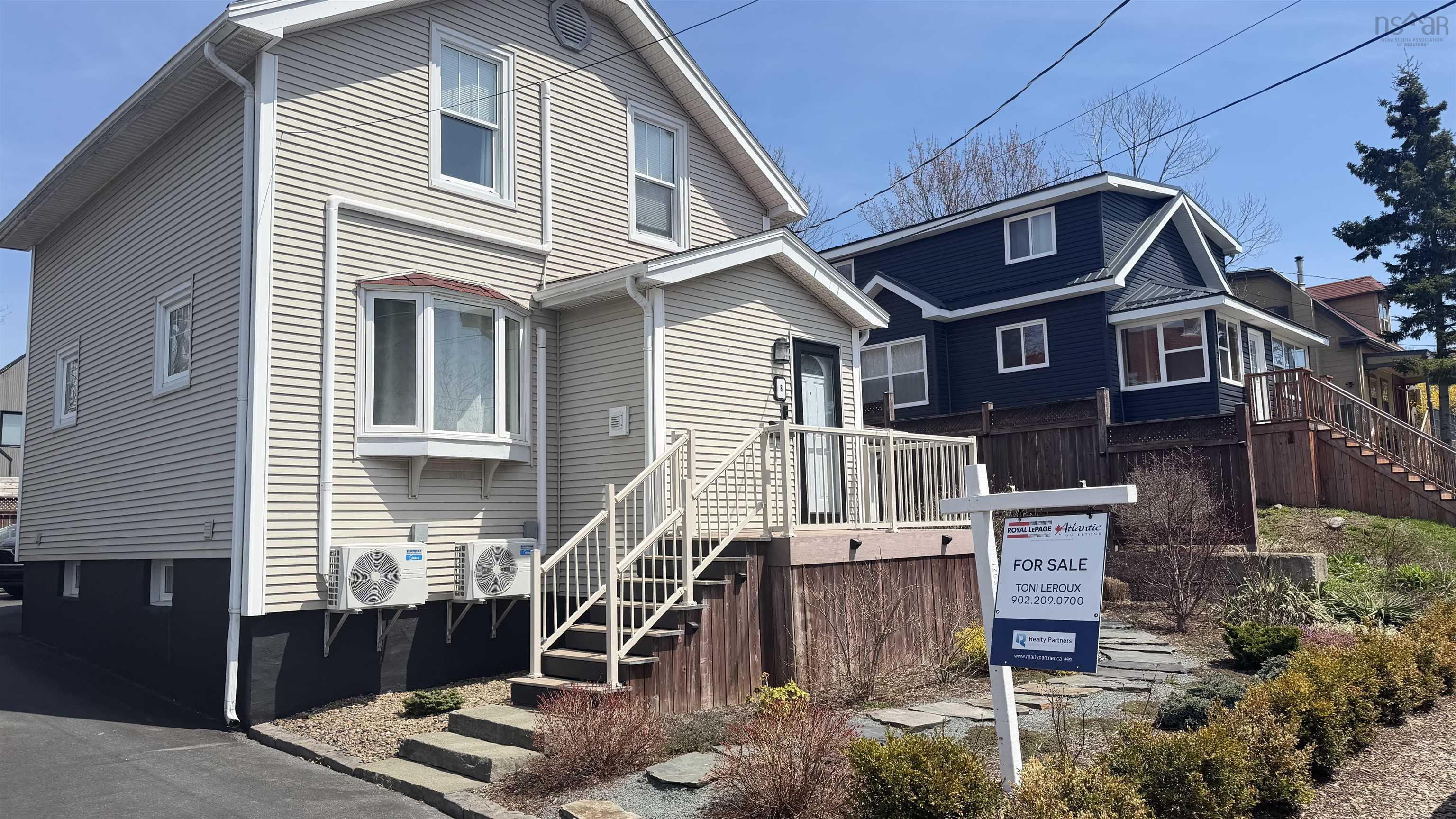 8 Eaton Avenue, Dartmouth, NS (MLS 202606518)