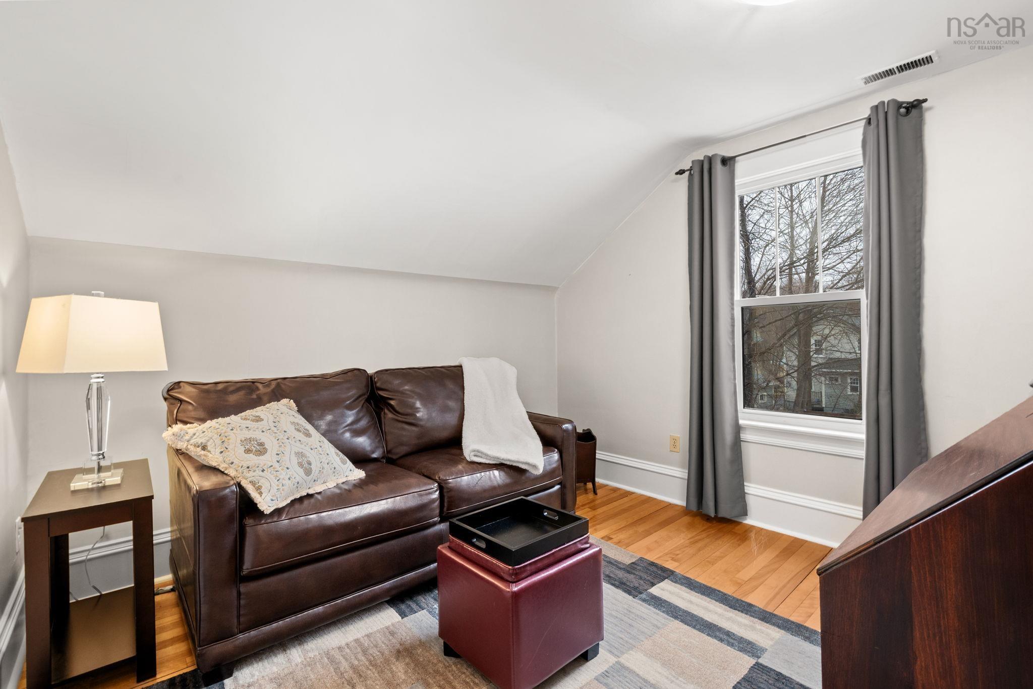 8 Eaton Avenue, Dartmouth, NS (MLS 202606518)