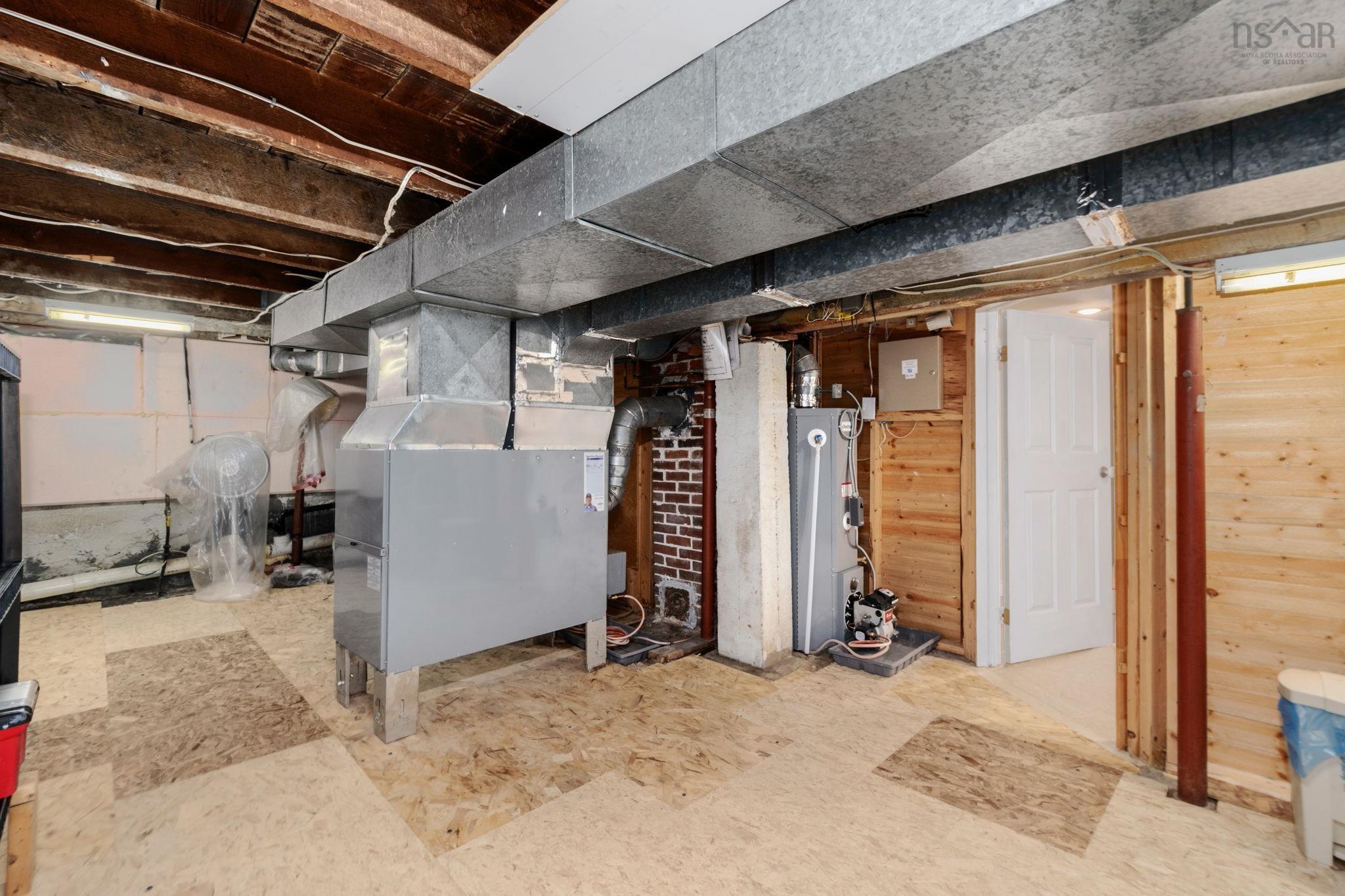 8 Eaton Avenue, Dartmouth, NS (MLS 202606518)