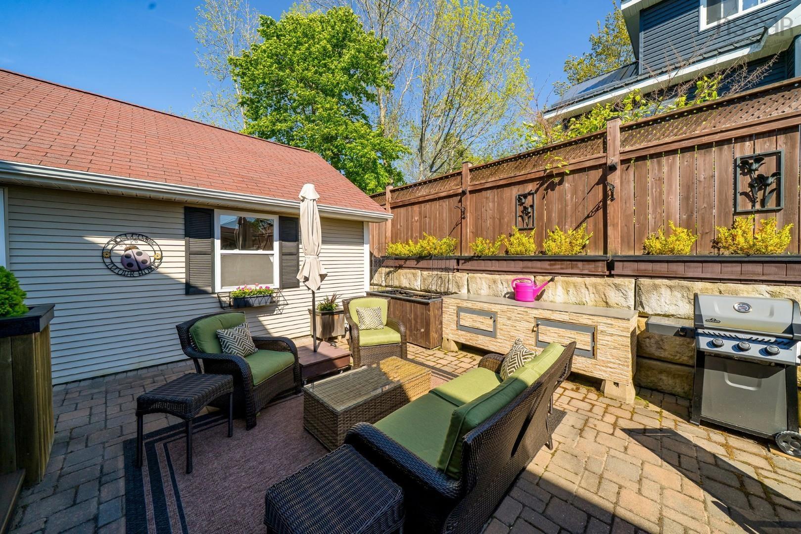 8 Eaton Avenue, Dartmouth, NS (MLS 202606518)