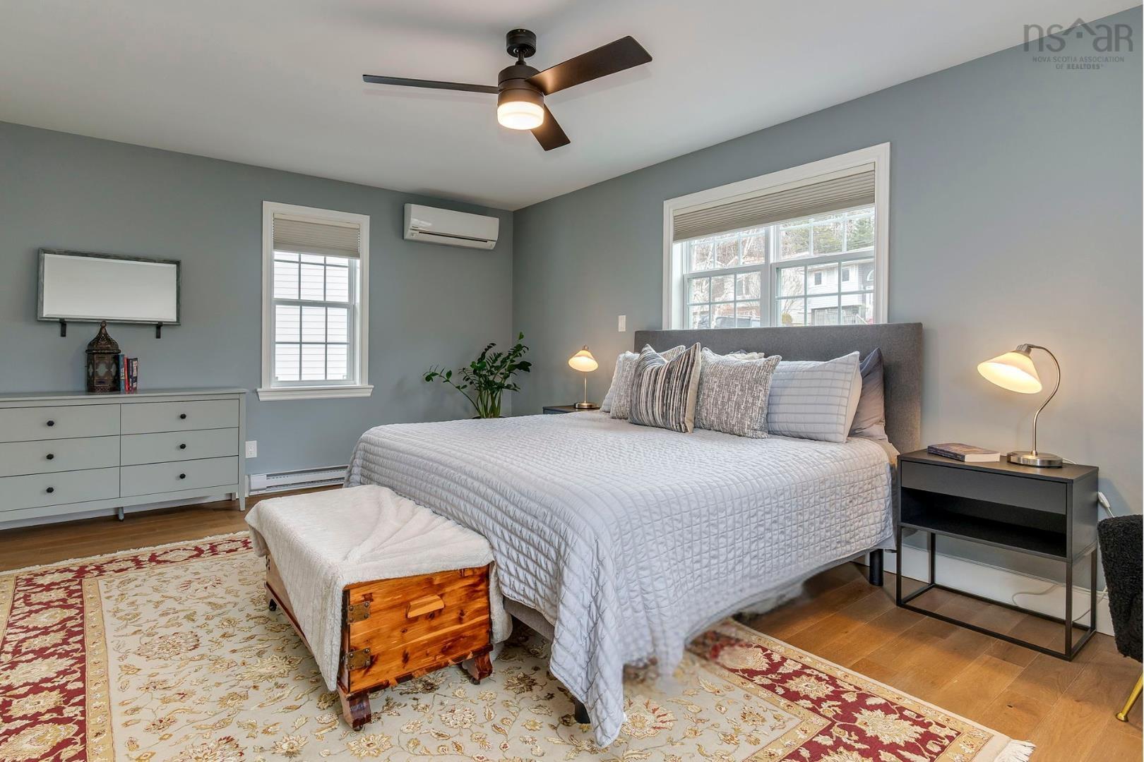 $1,100,000.00: 32 Joaquina Court, Dartmouth