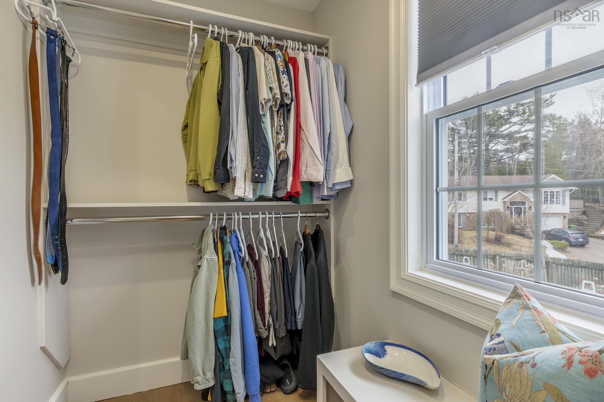 $1,100,000.00: 32 Joaquina Court, Dartmouth