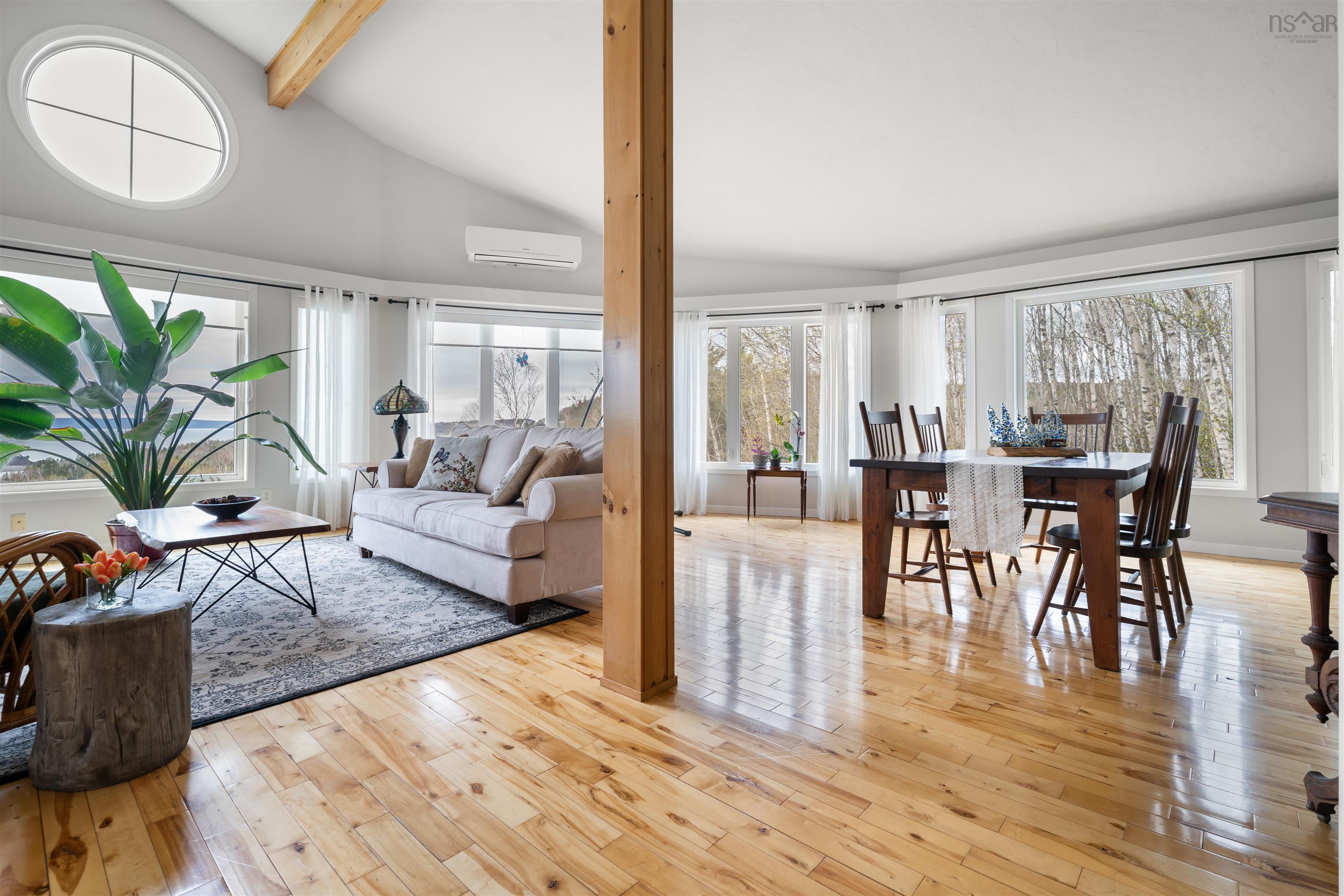 $575,900.00: 59 Spring Tide Lane, Two Islands