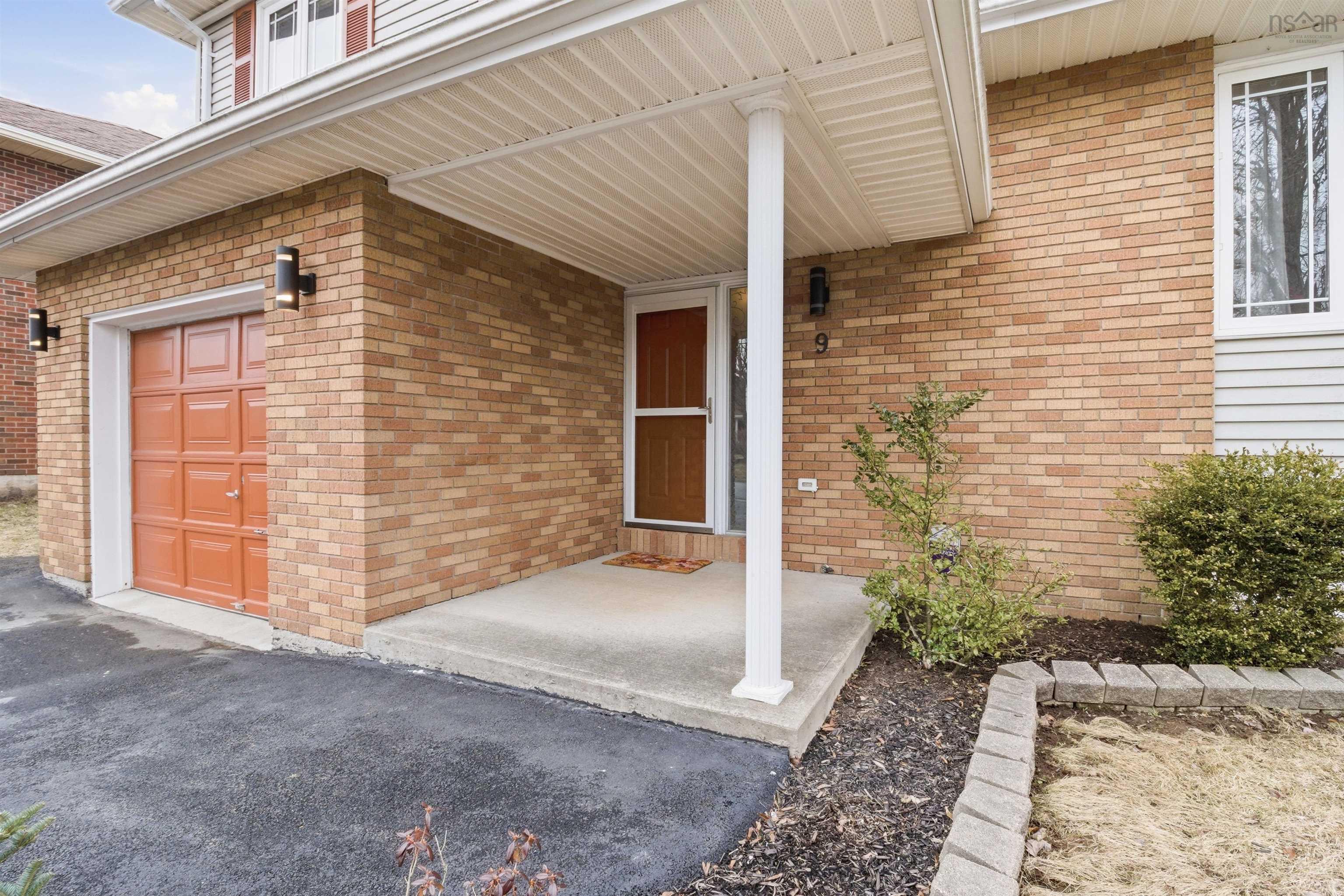 9 Amberwood Court, Halifax, NS (MLS 202606530)