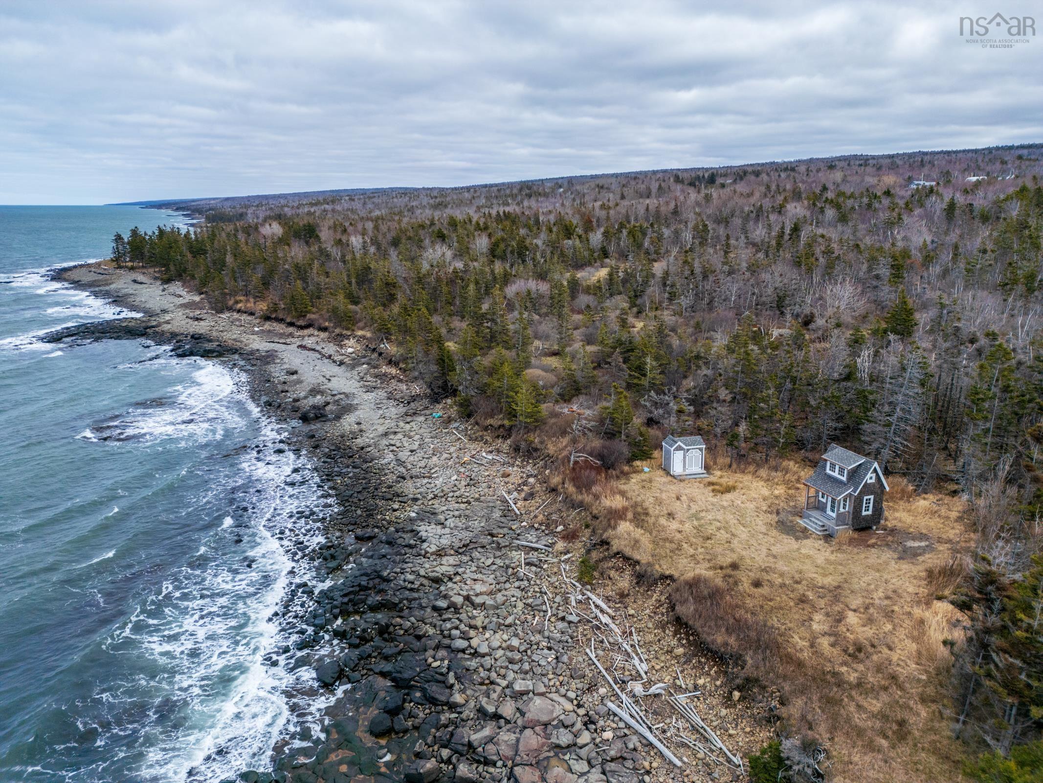 $199,900.00: Shore Road, Litchfield