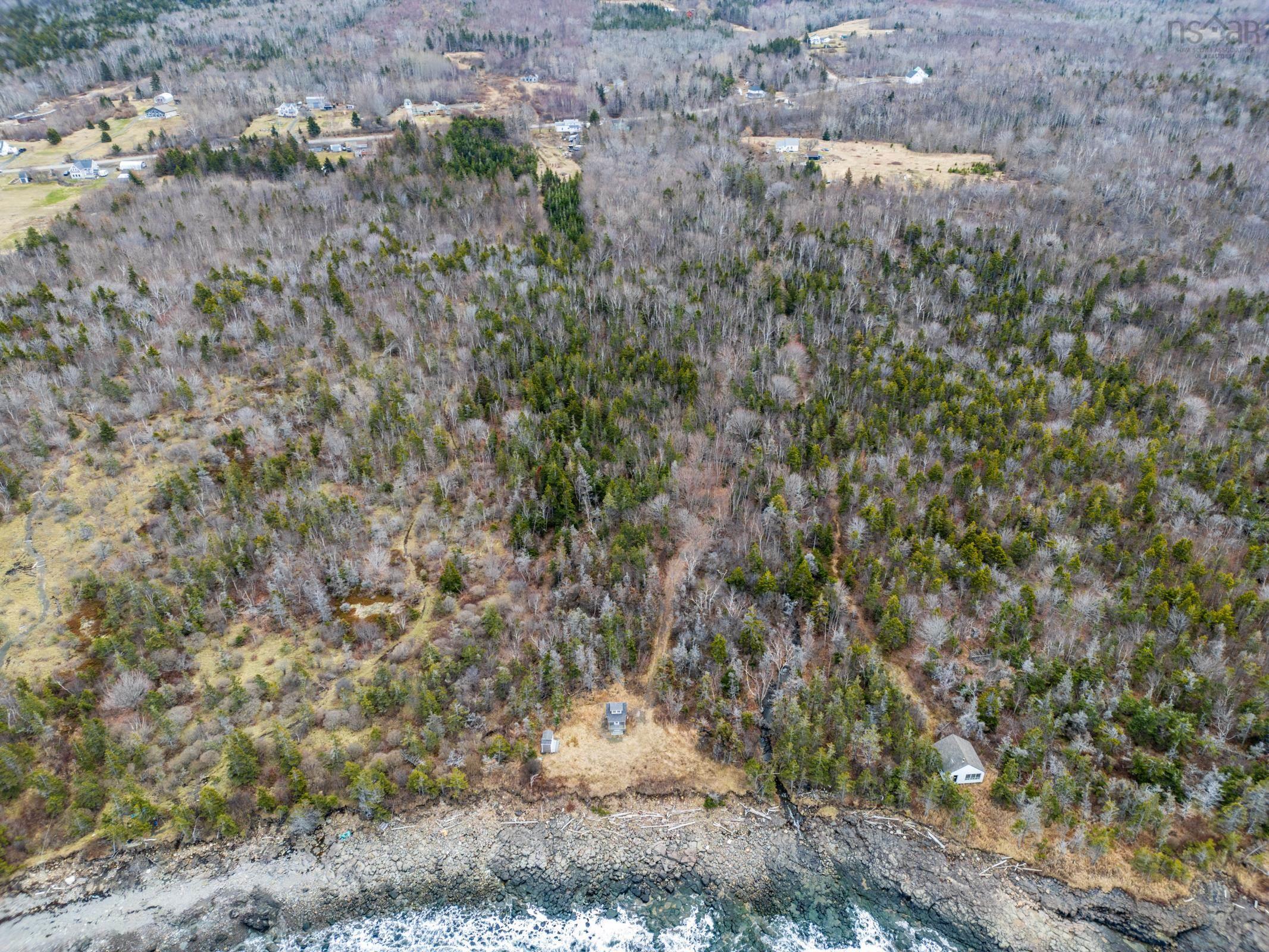 $199,900.00: Shore Road, Litchfield