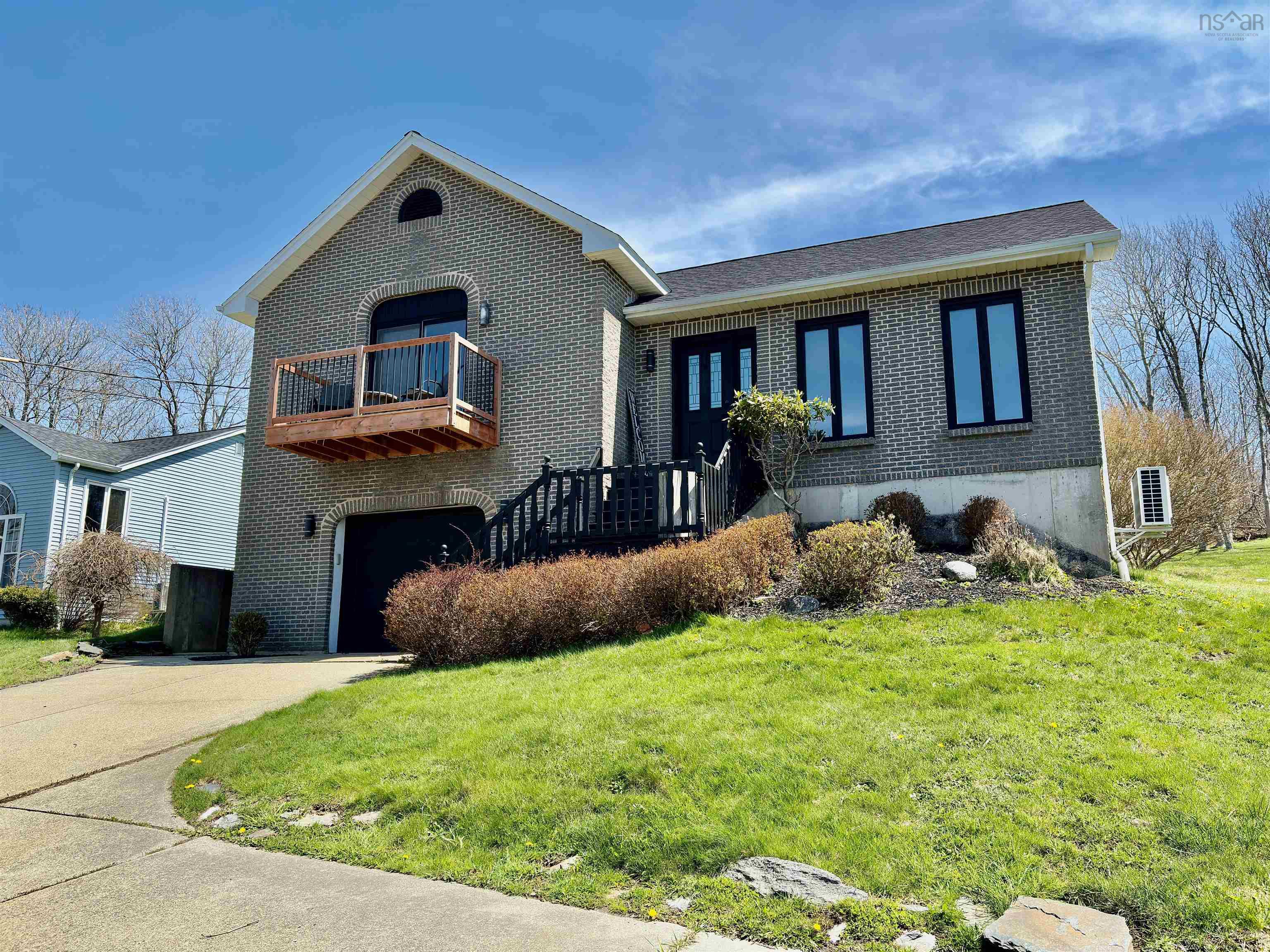 $419,000.00: 128 Highway 1, Dayton