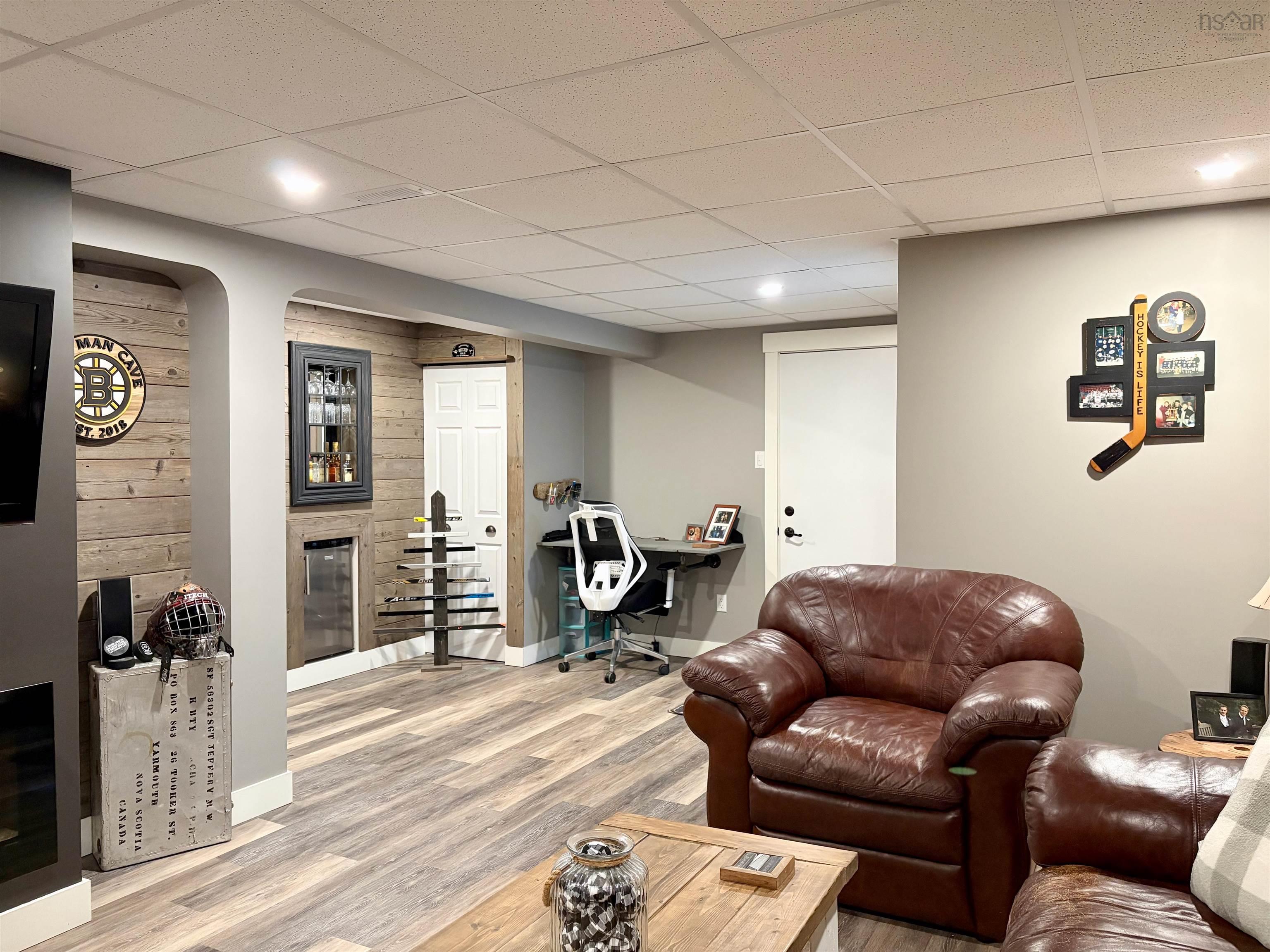 $419,000.00: 128 Highway 1, Dayton