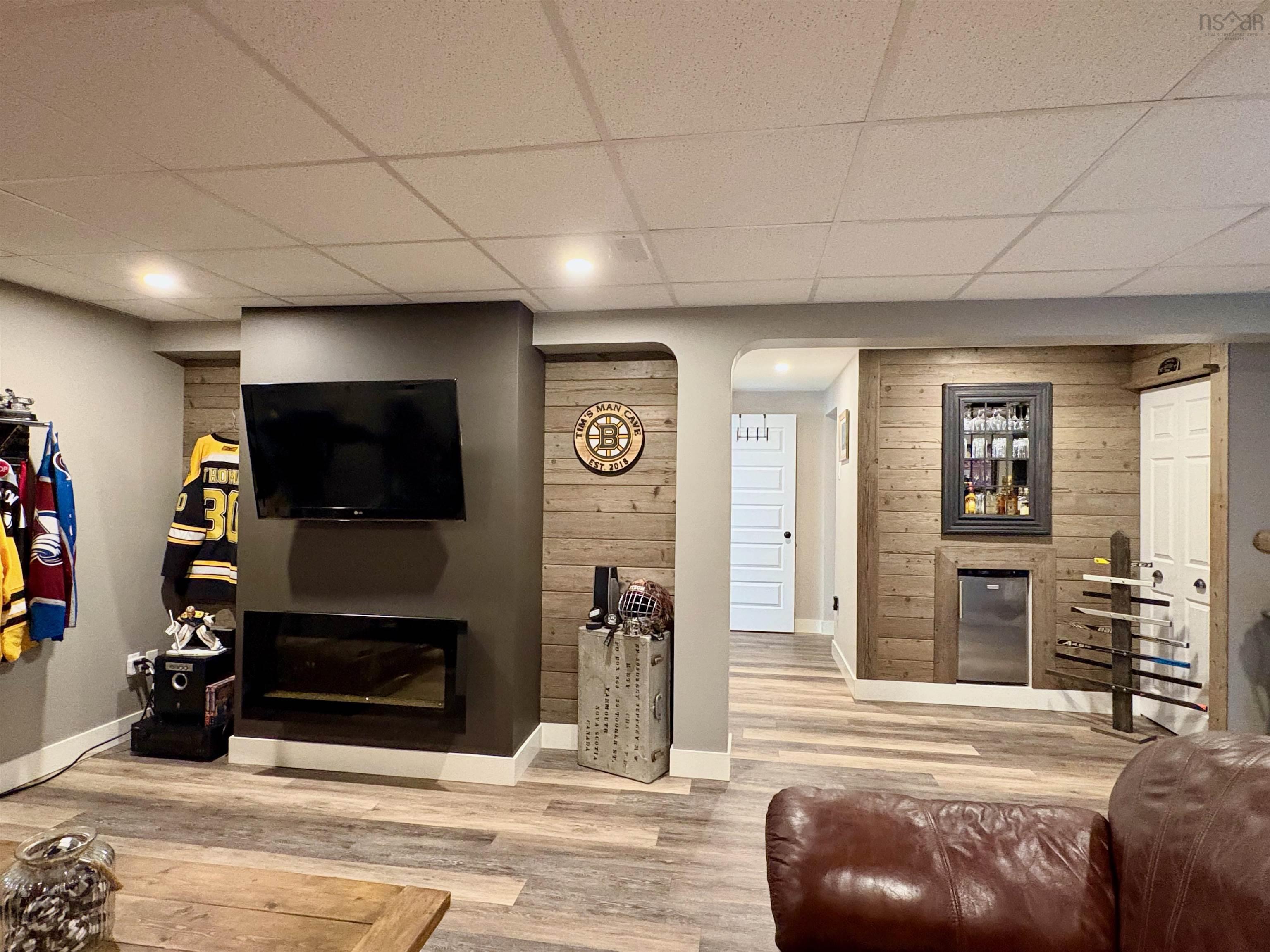 $419,000.00: 128 Highway 1, Dayton