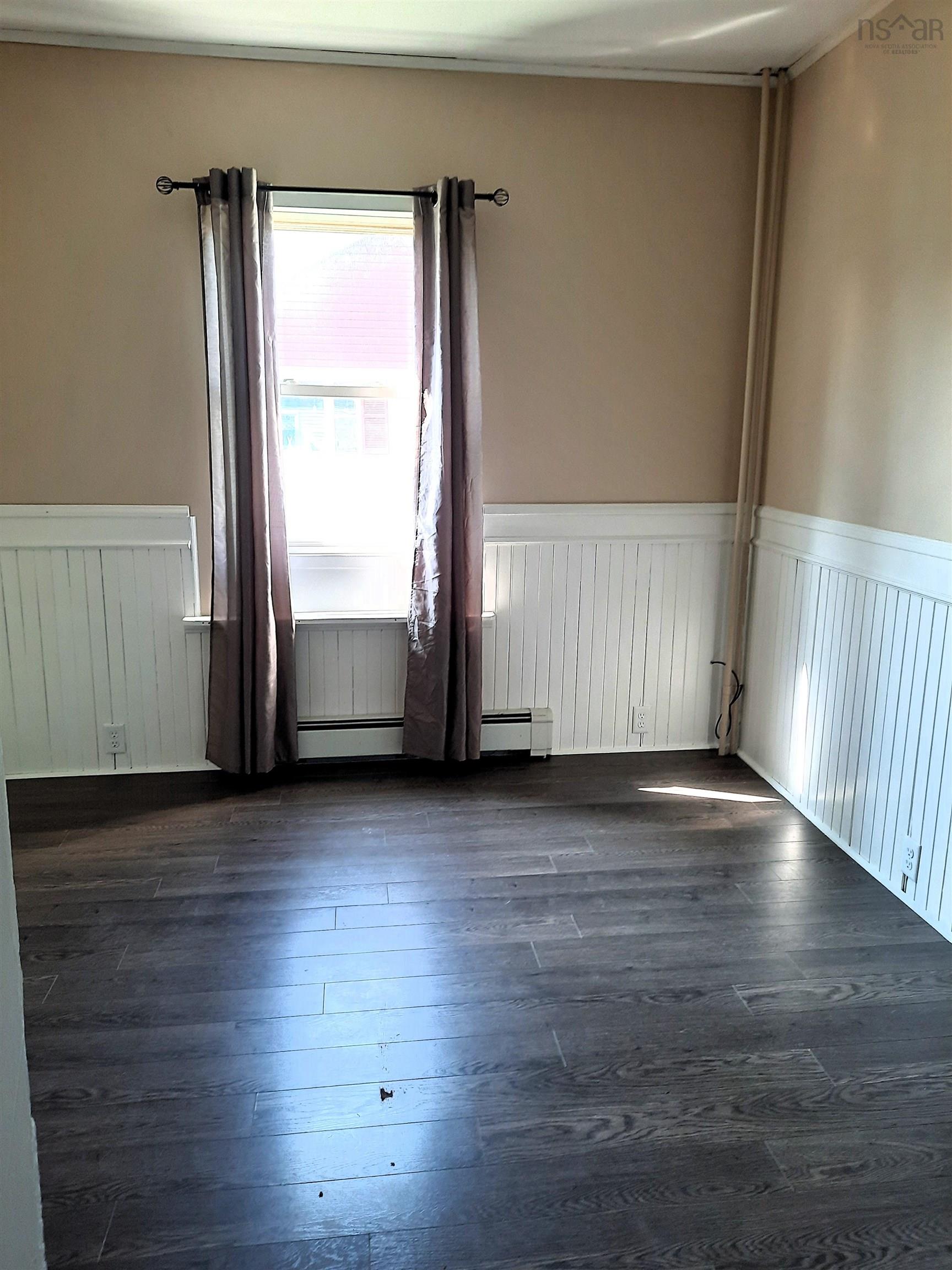 $249,900.00: 23 Queen Street, Amherst