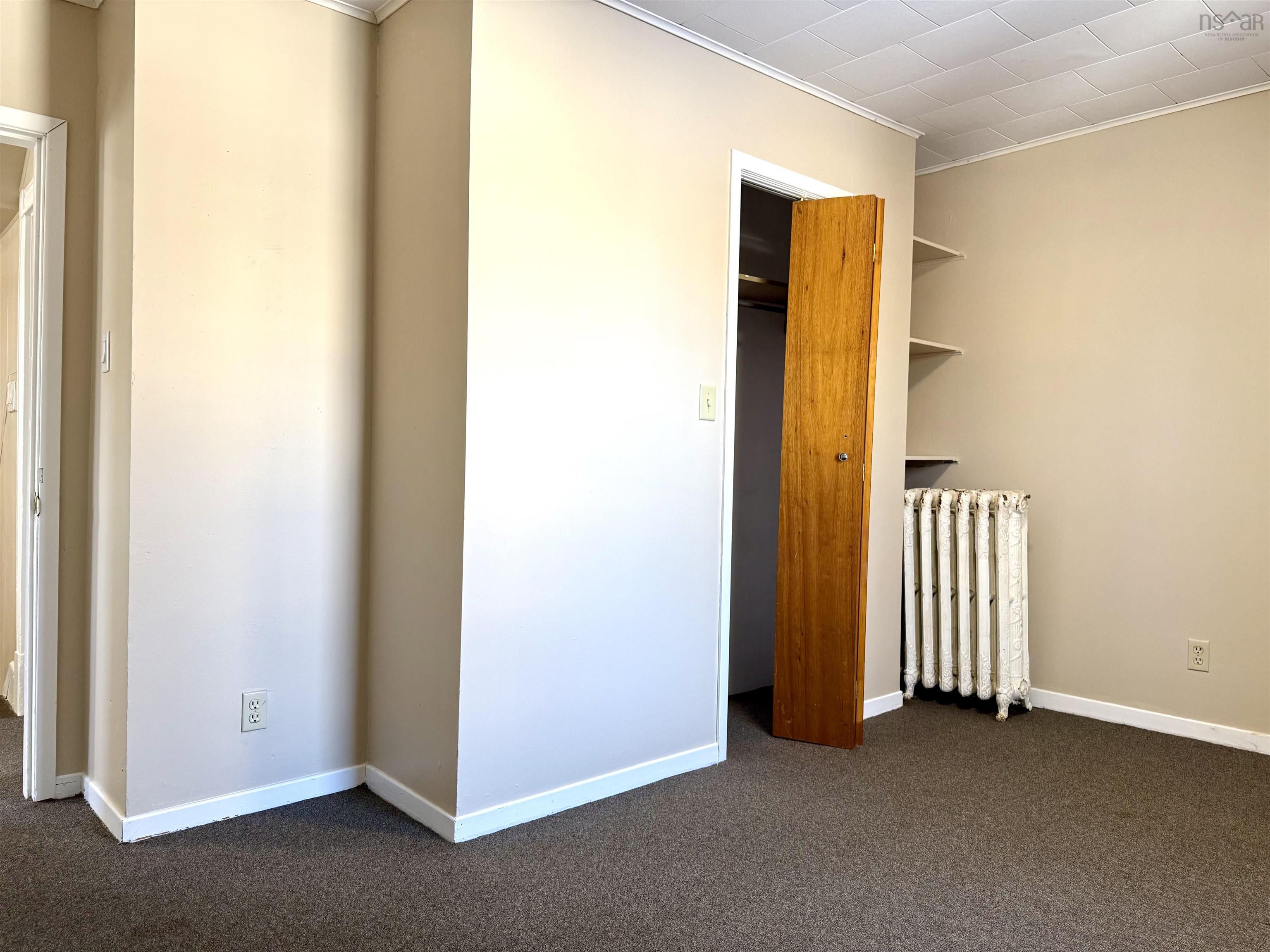 $249,900.00: 23 Queen Street, Amherst