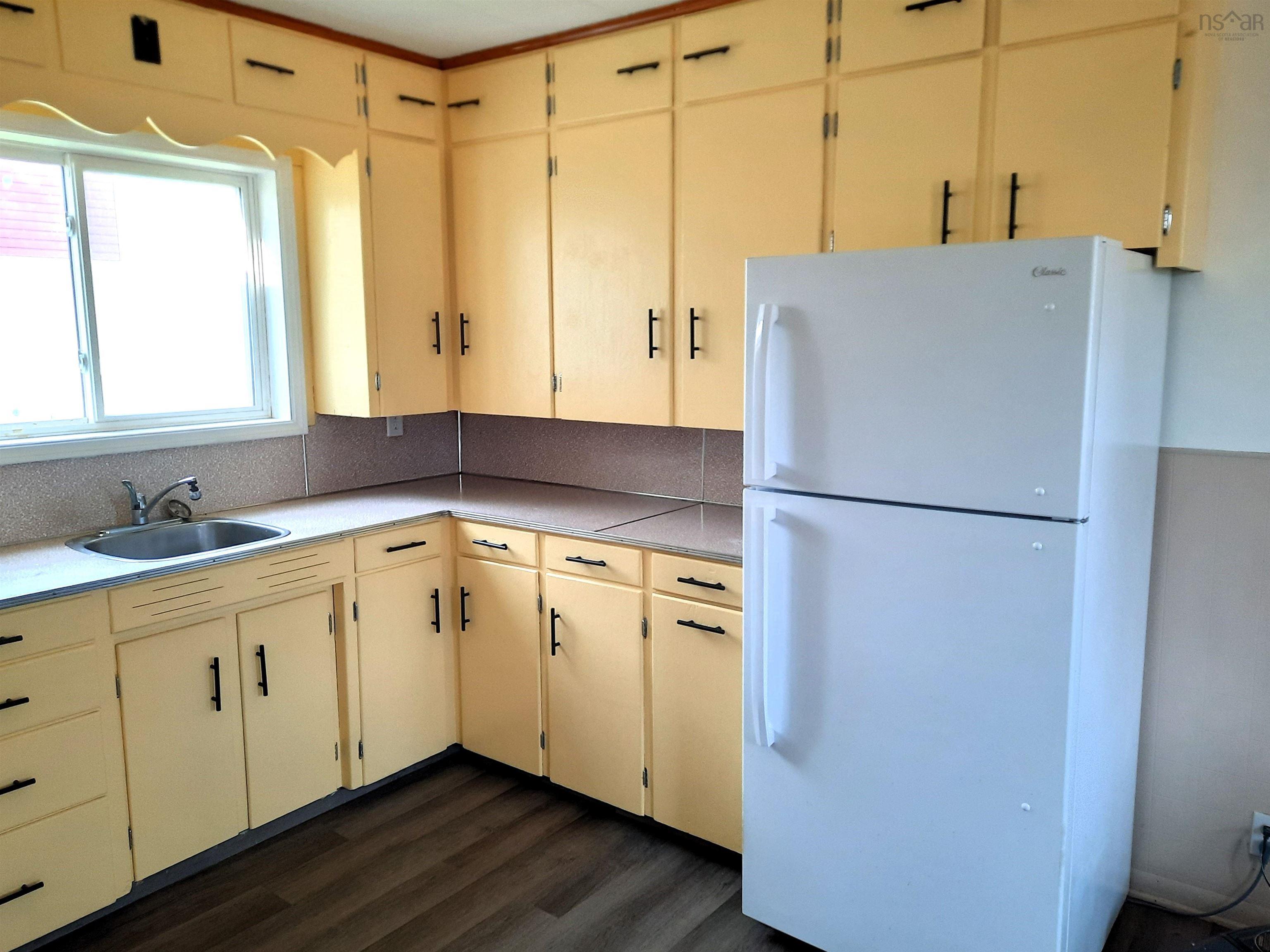 $249,900.00: 23 Queen Street, Amherst