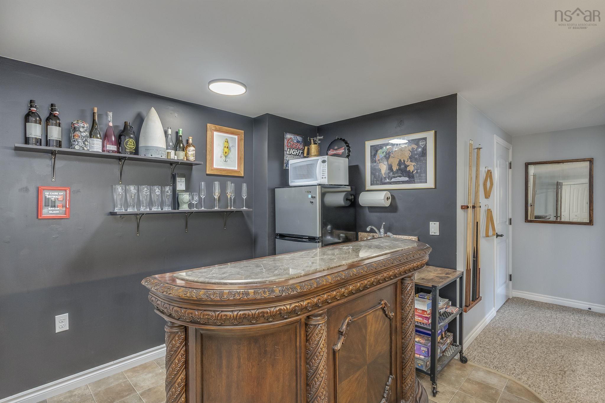 $599,900.00: 20 Geiger Drive, Wilmot