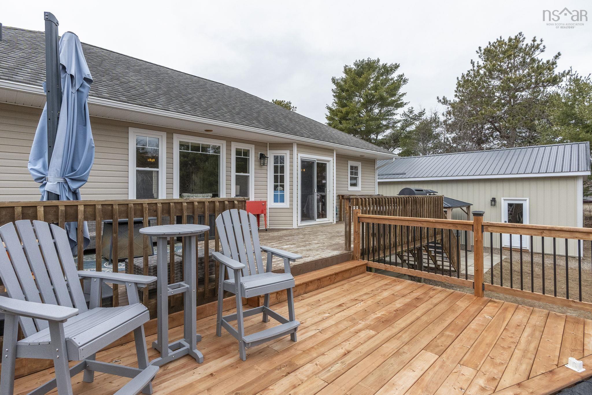 $599,900.00: 20 Geiger Drive, Wilmot