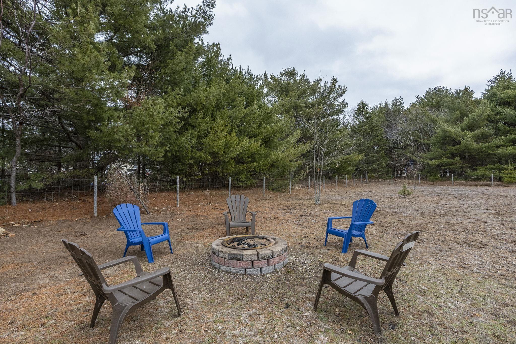 $599,900.00: 20 Geiger Drive, Wilmot