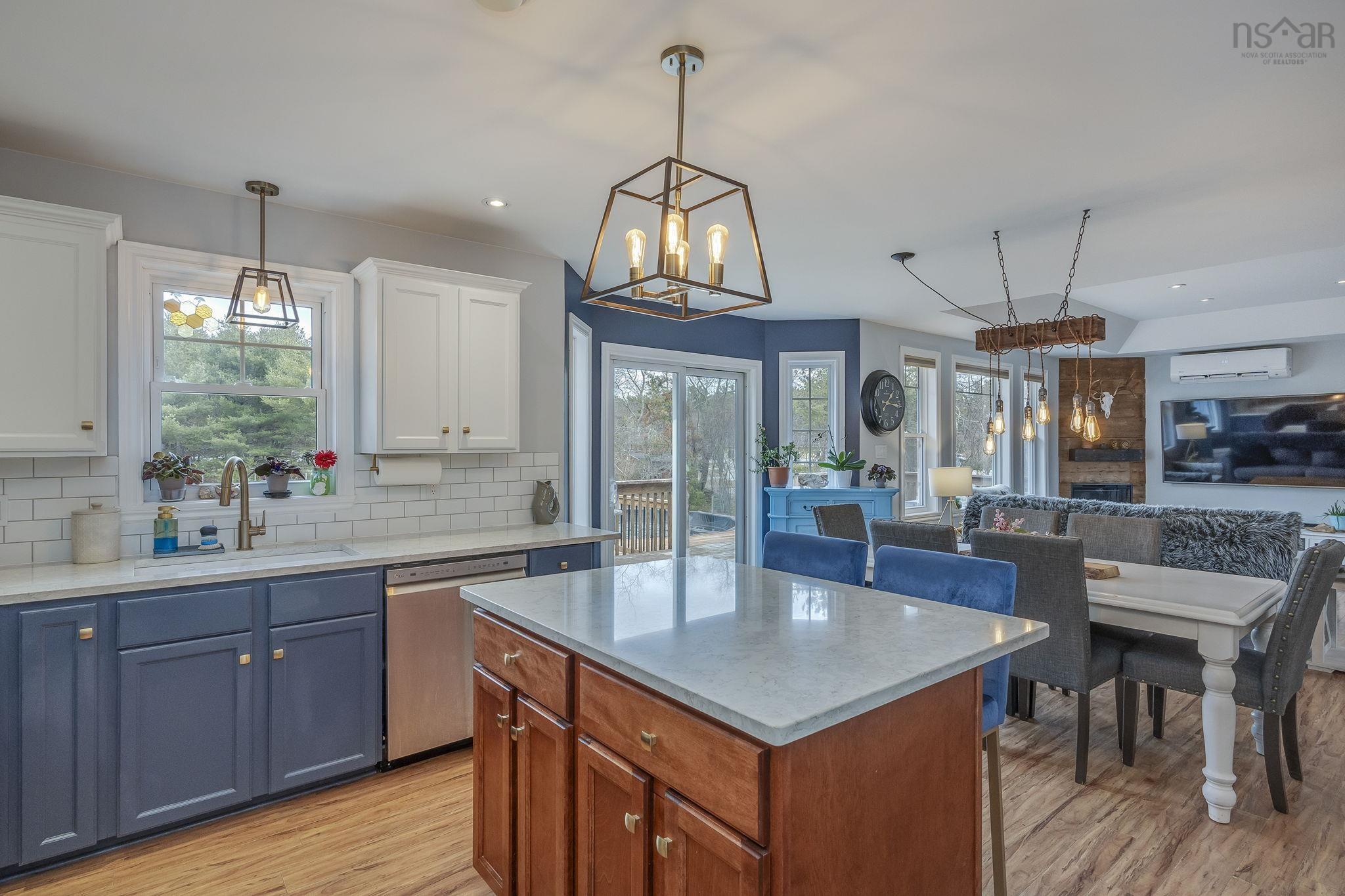 $599,900.00: 20 Geiger Drive, Wilmot