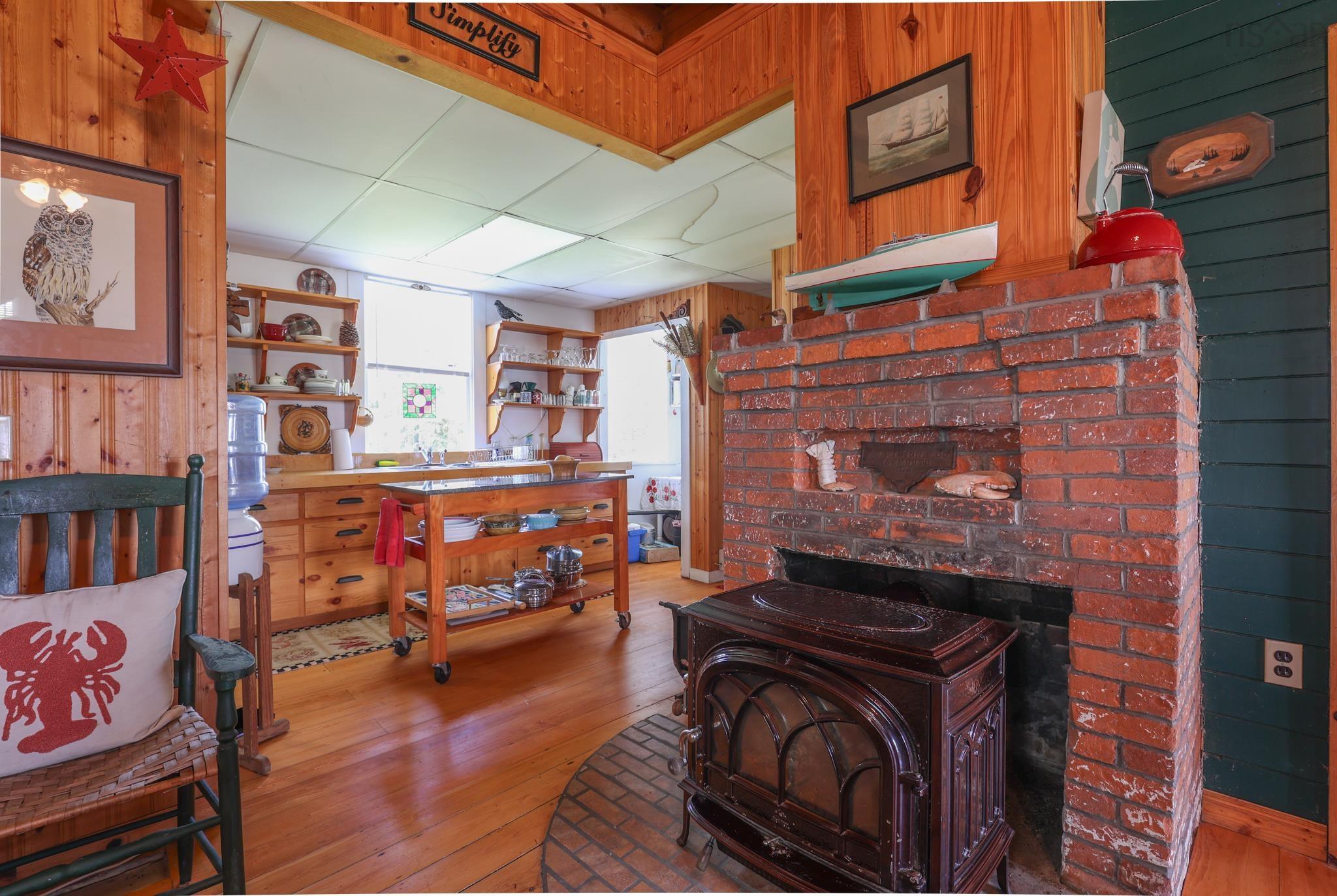 $679,900.00: 1428 Highway 304, Cape Forchu