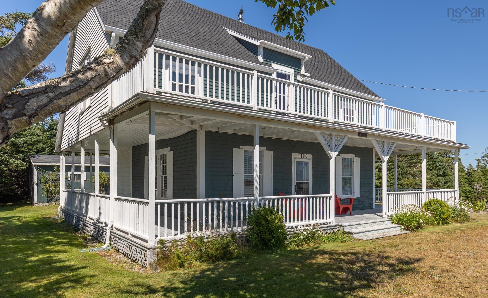 $679,900.00: 1428 Highway 304, Cape Forchu
