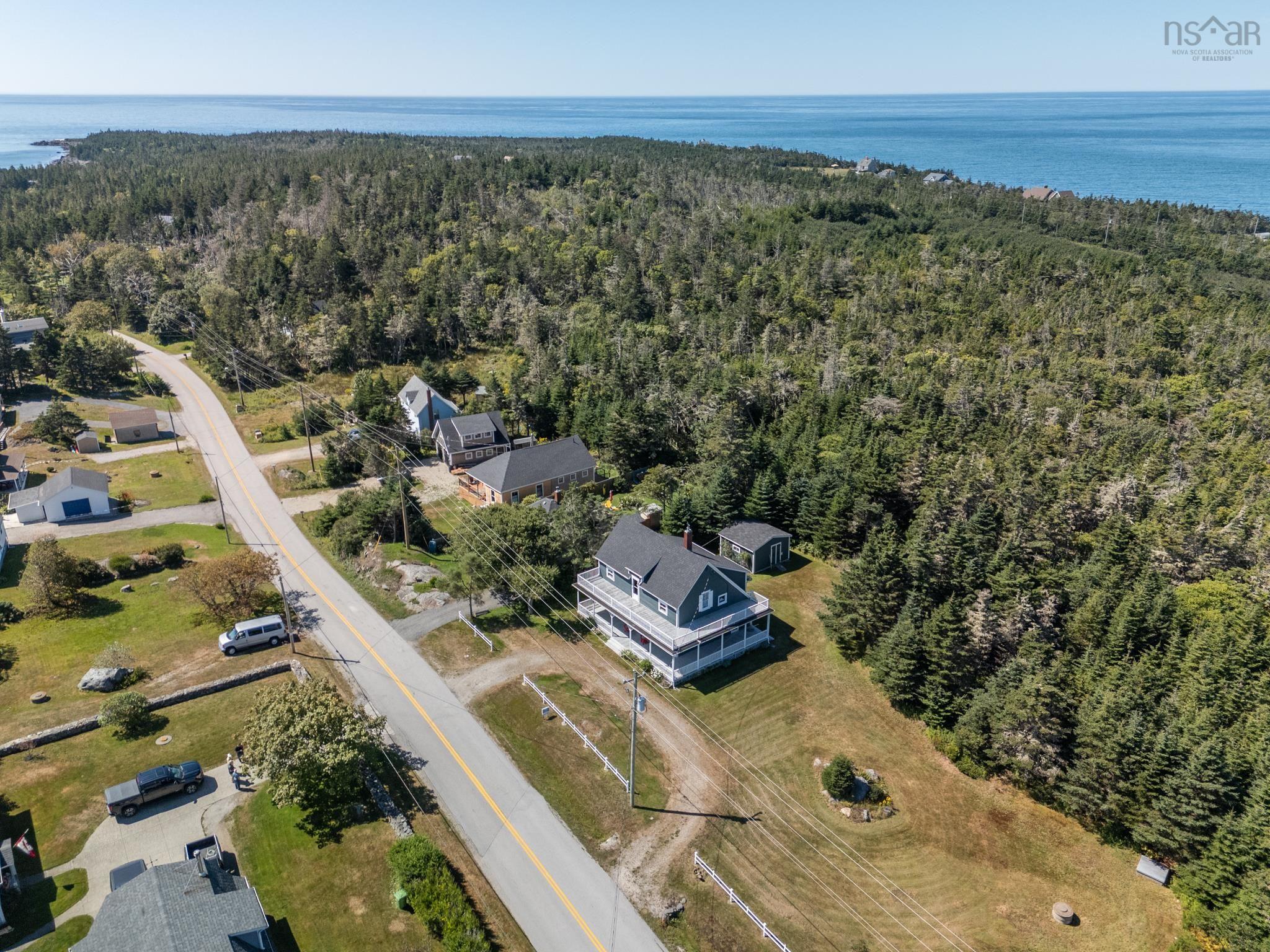 $679,900.00: 1428 Highway 304, Cape Forchu