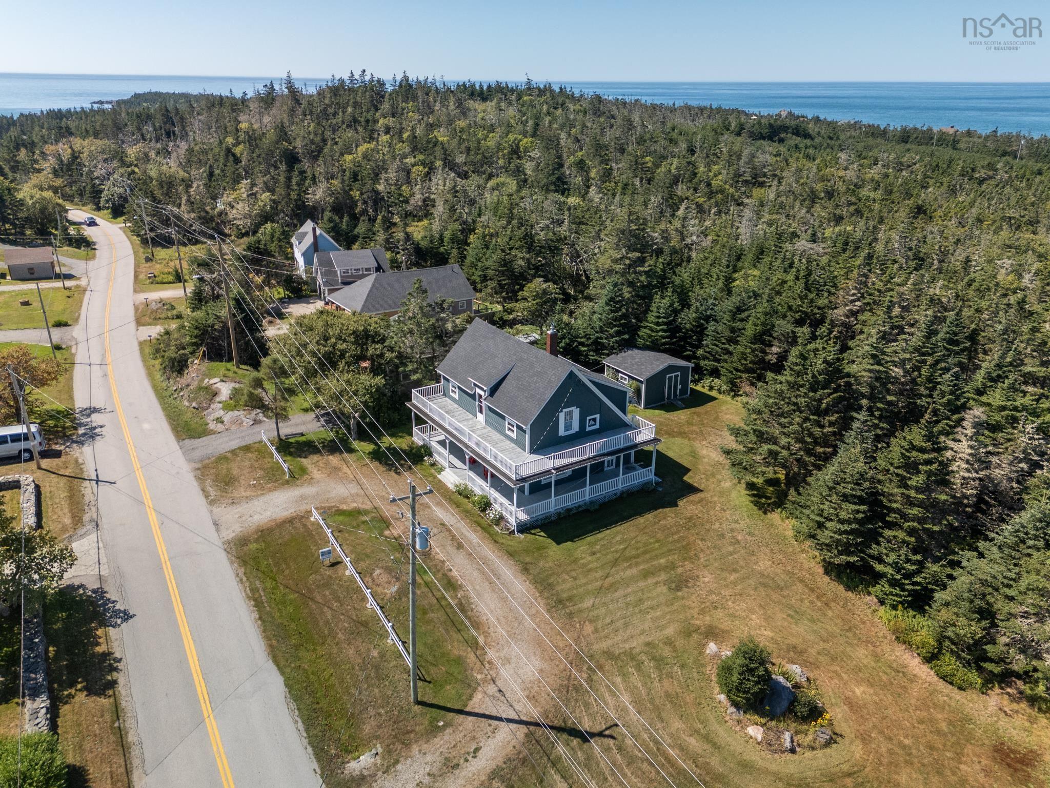 $679,900.00: 1428 Highway 304, Cape Forchu