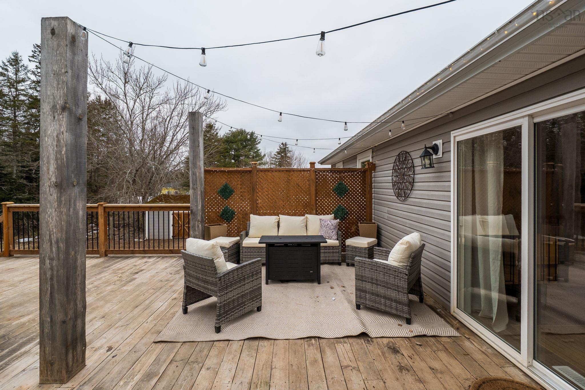 $485,900.00: 1099 English Mountain Road, South Alton