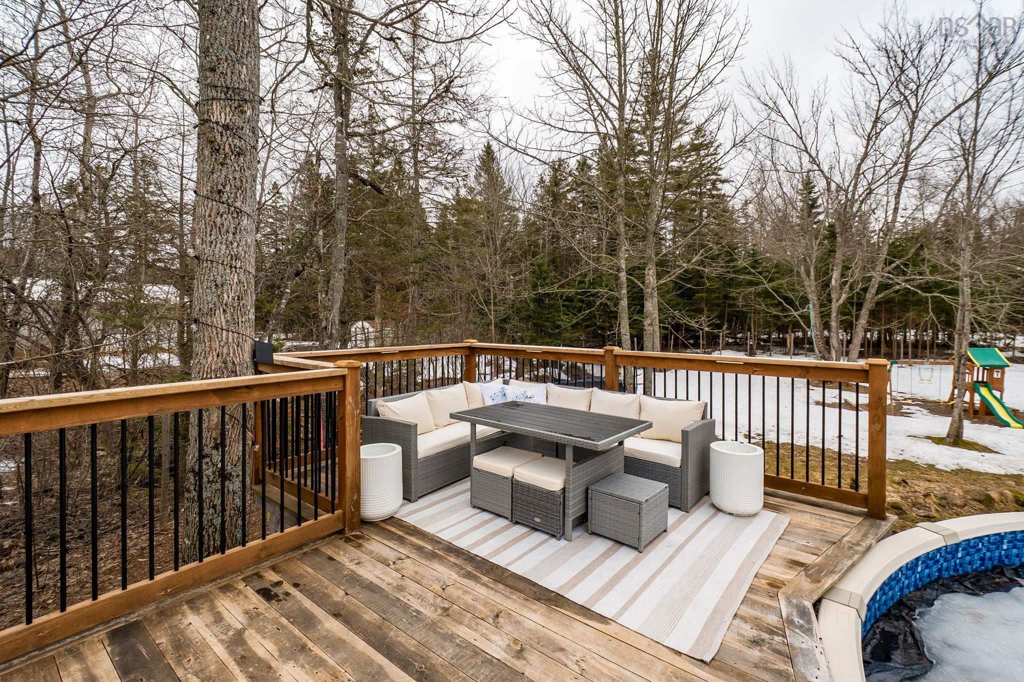 $485,900.00: 1099 English Mountain Road, South Alton