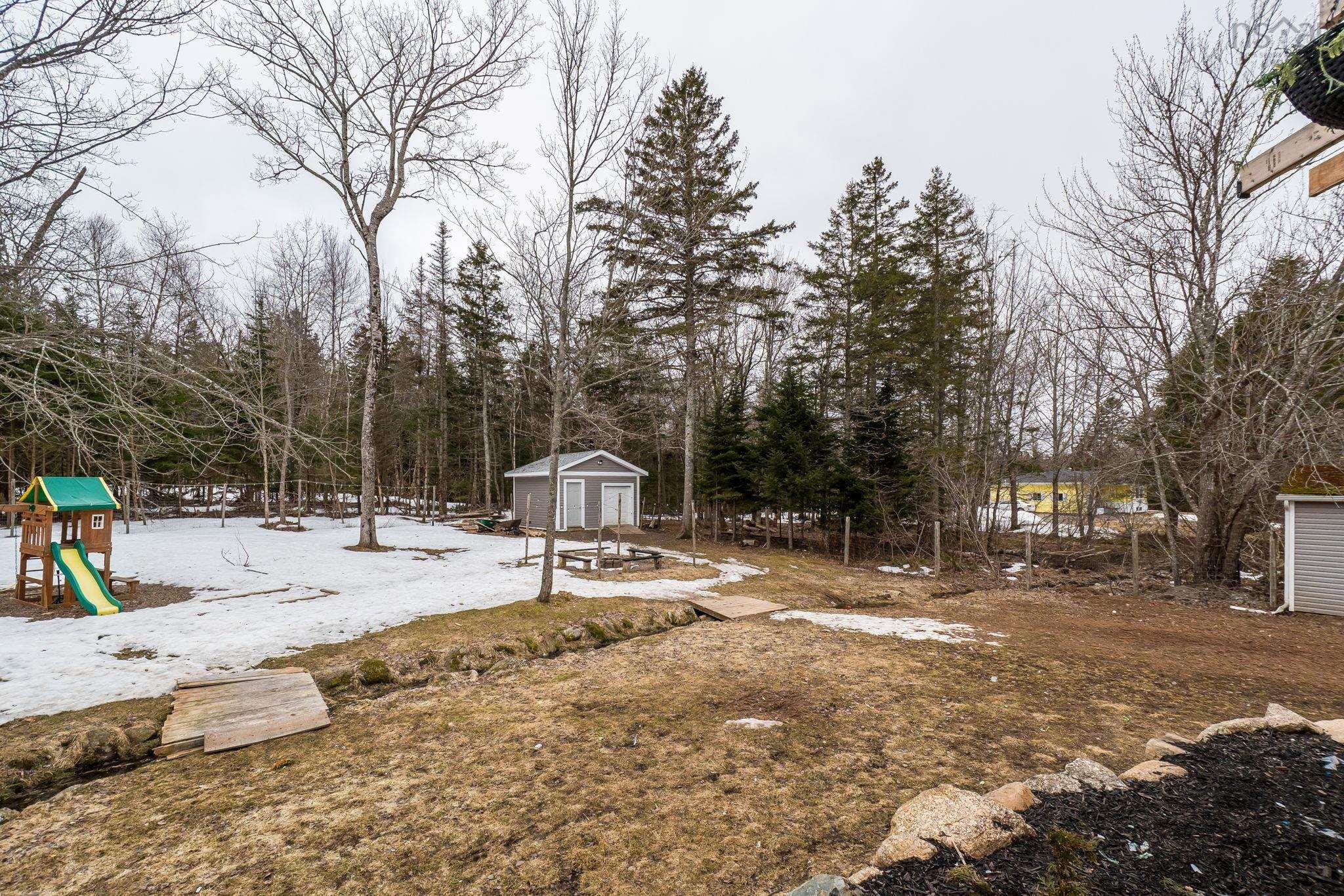 $485,900.00: 1099 English Mountain Road, South Alton