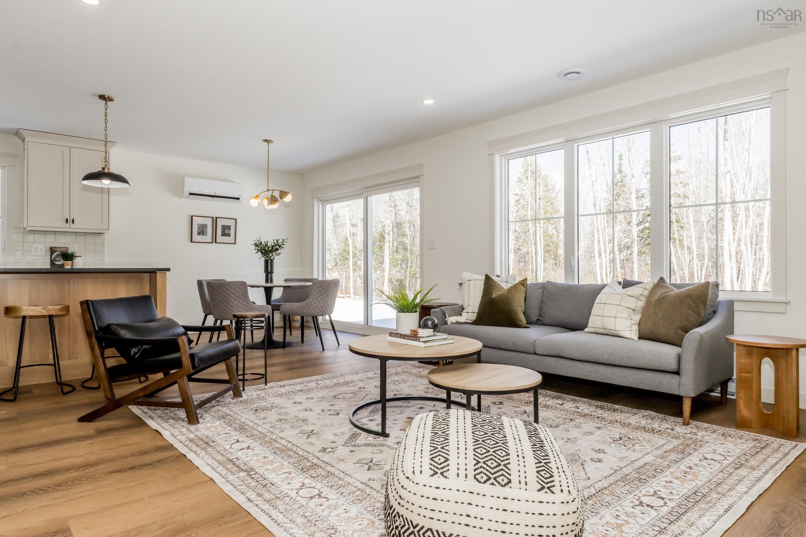 $665,000.00: 126 Seneca Street, Centreville