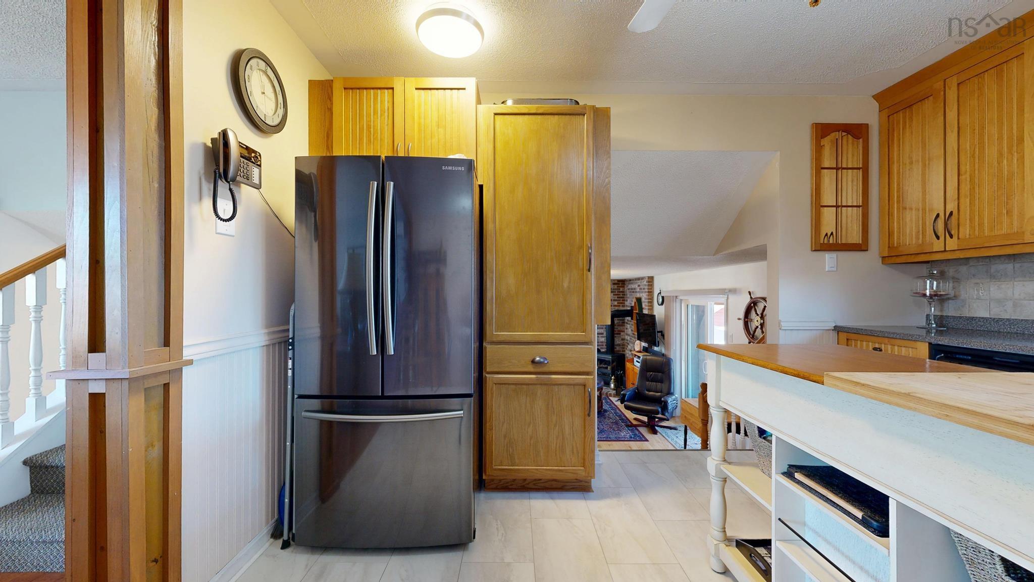 $549,900.00: 1005 Green Street, New Minas