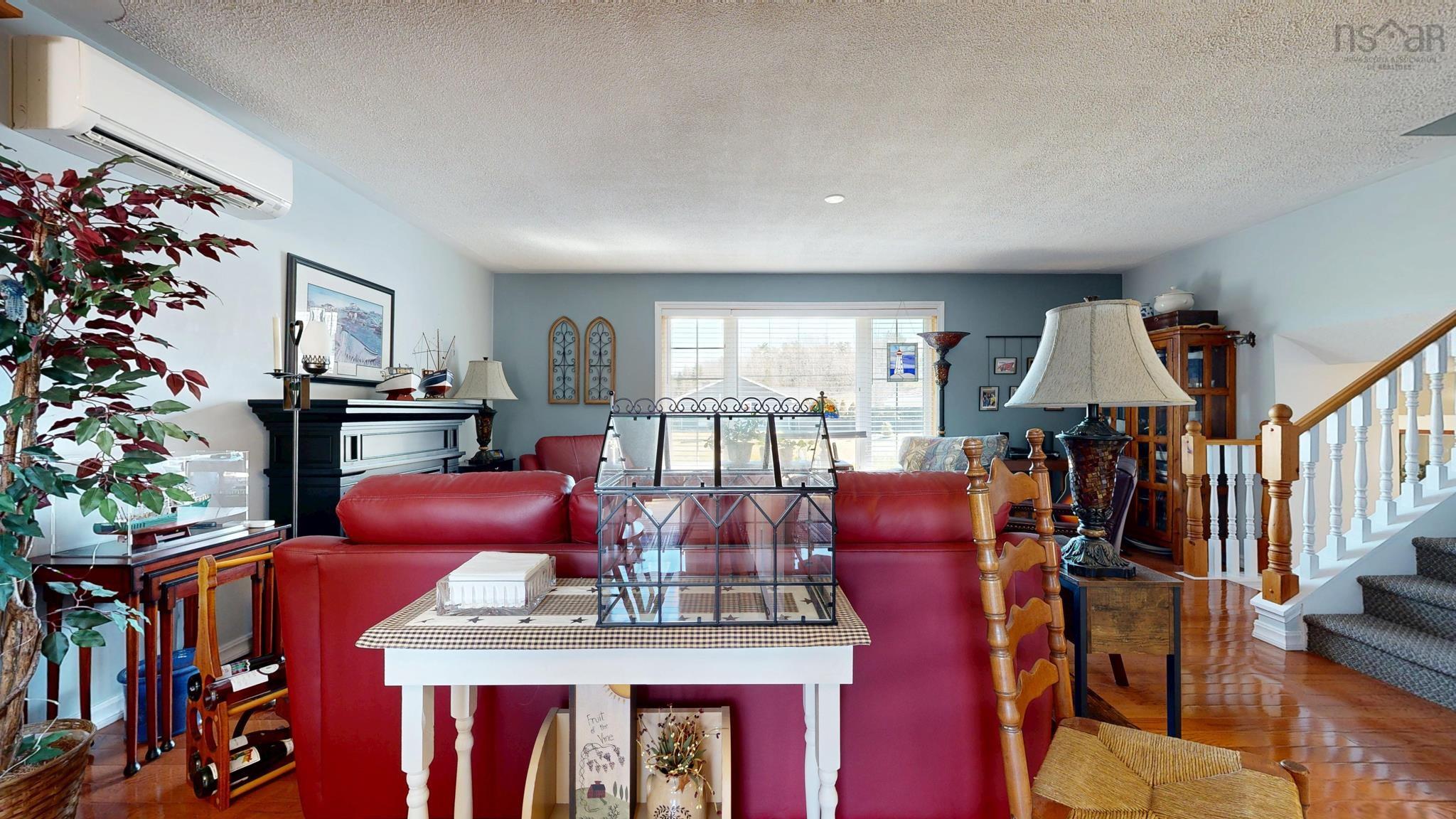 $549,900.00: 1005 Green Street, New Minas