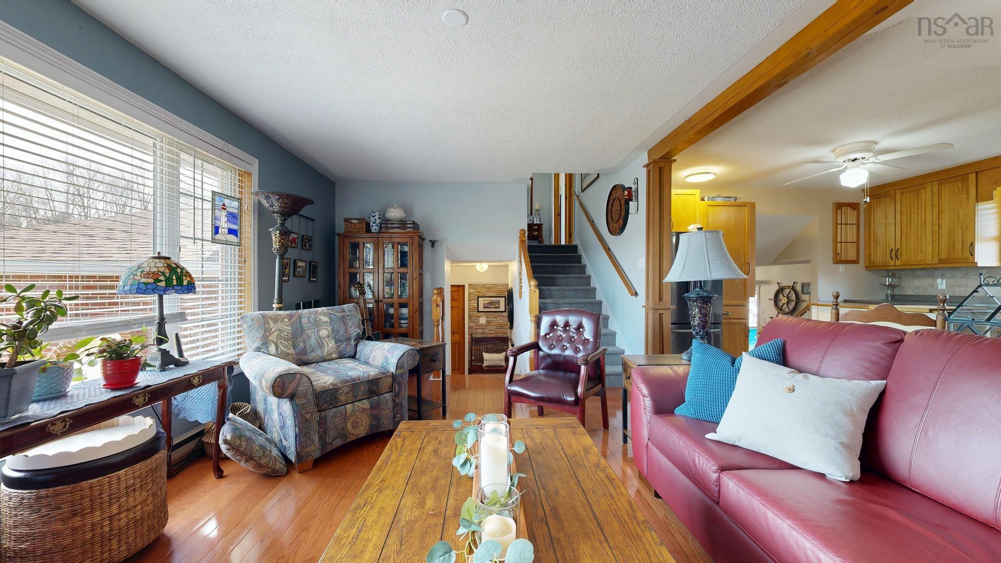 $549,900.00: 1005 Green Street, New Minas