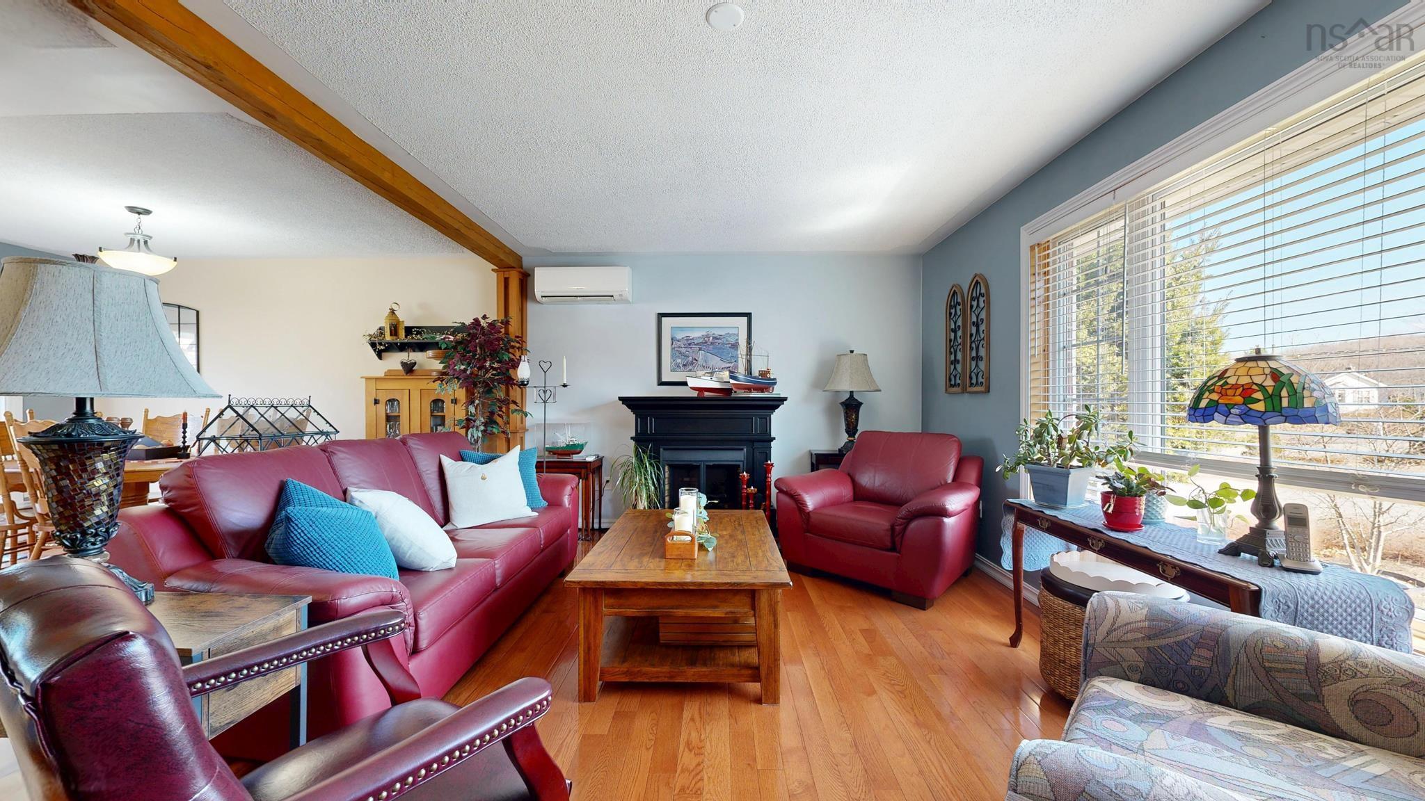 $549,900.00: 1005 Green Street, New Minas