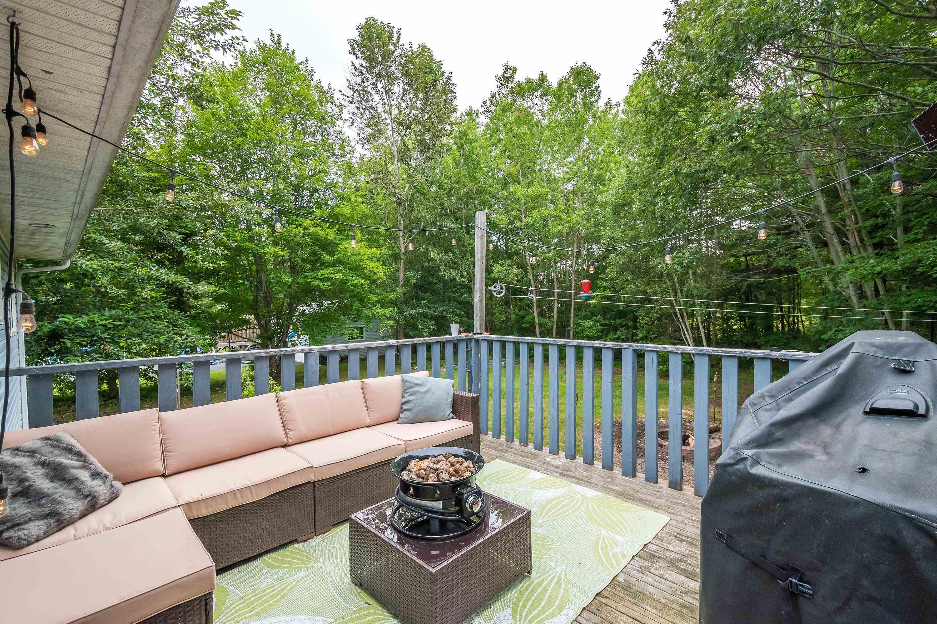 $399,000.00: 578 Bluenose Avenue, Meadowvale
