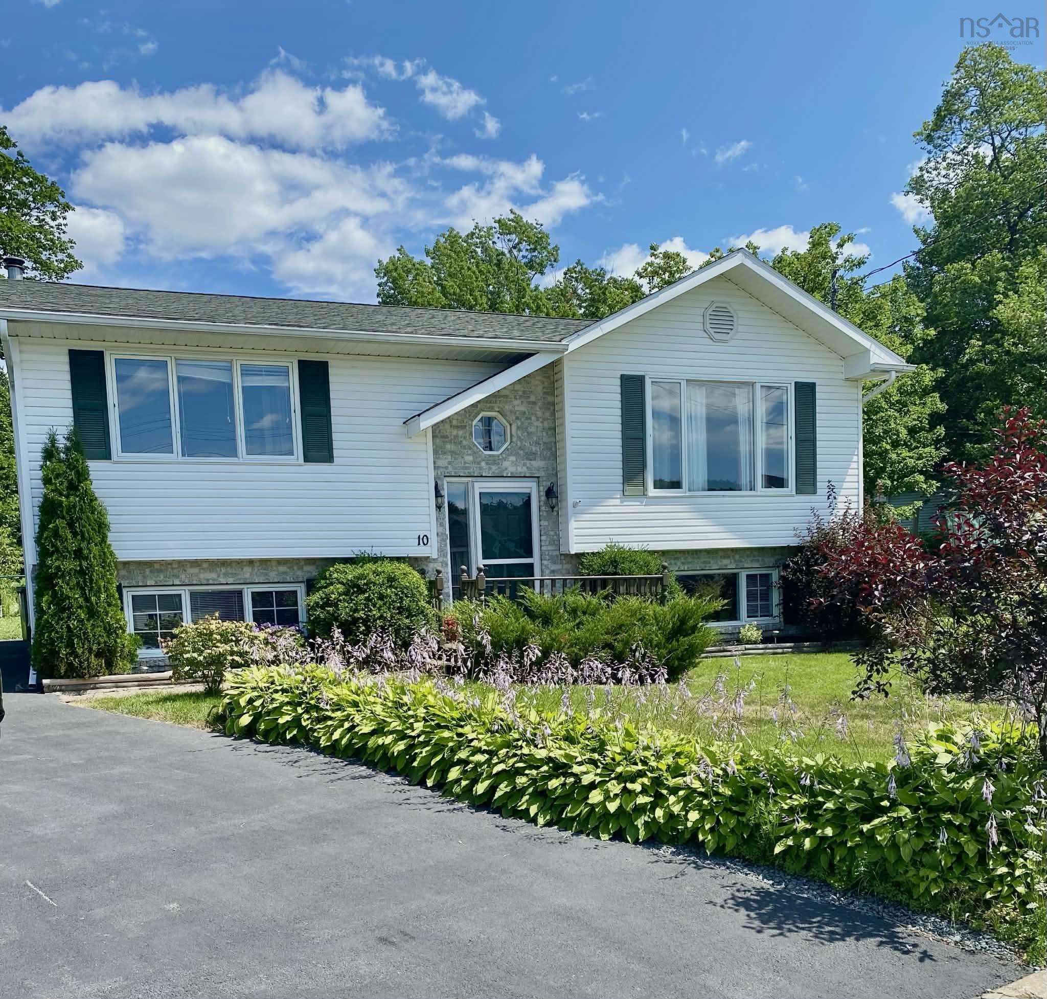 10 Tynes Court, Lower Sackville, NS (MLS 202606617)