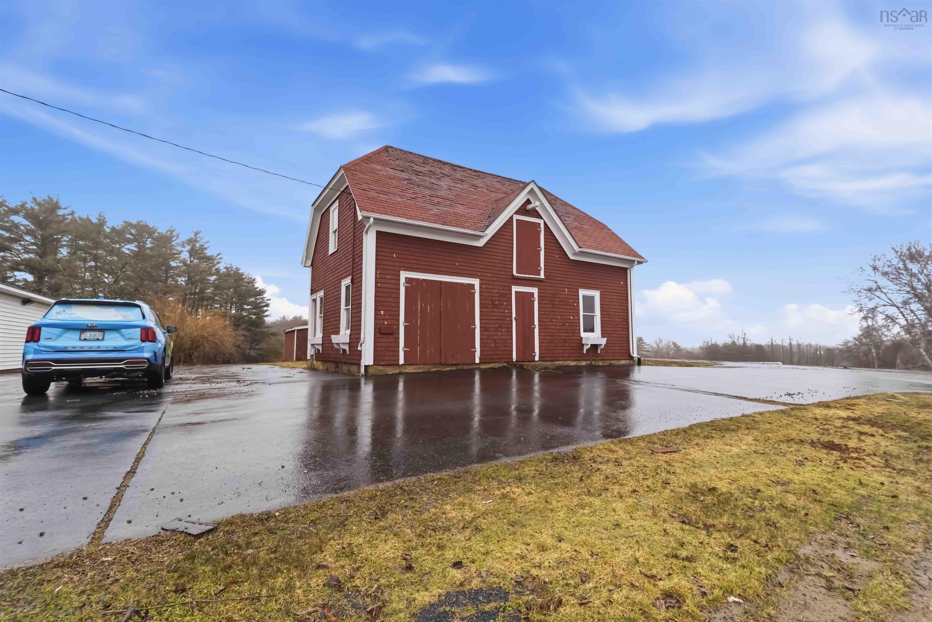$1,085,000.00: 2820 Highway 325, Wileville