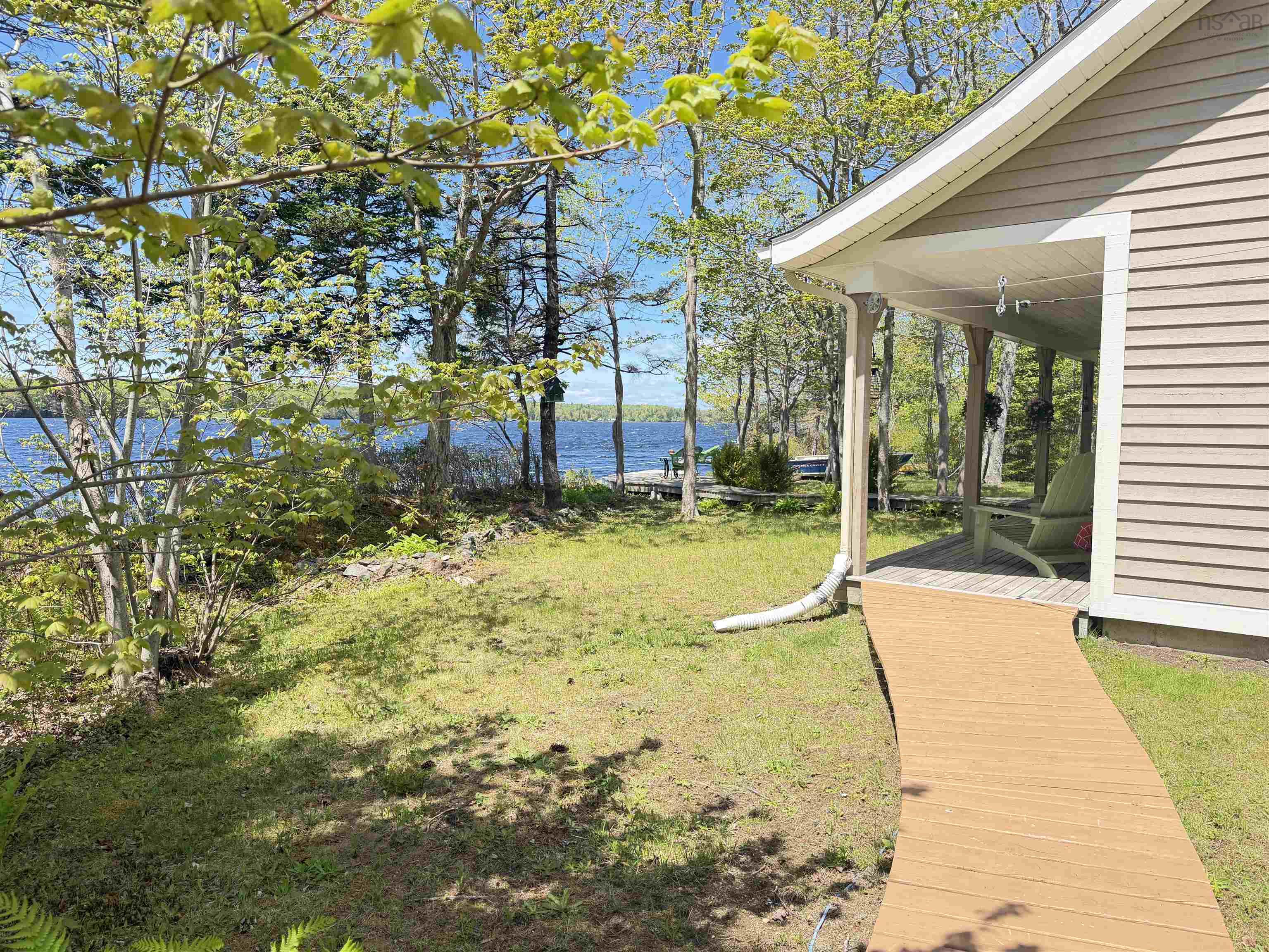 $550,000.00: 137 Beaver Point Road, North Kemptville