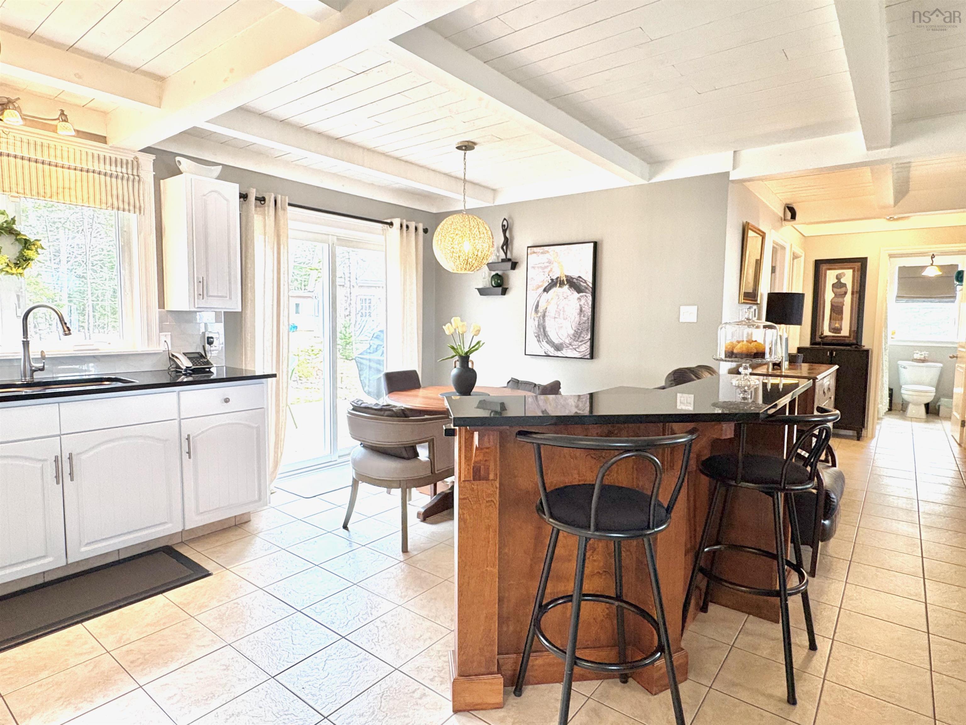 $550,000.00: 137 Beaver Point Road, North Kemptville