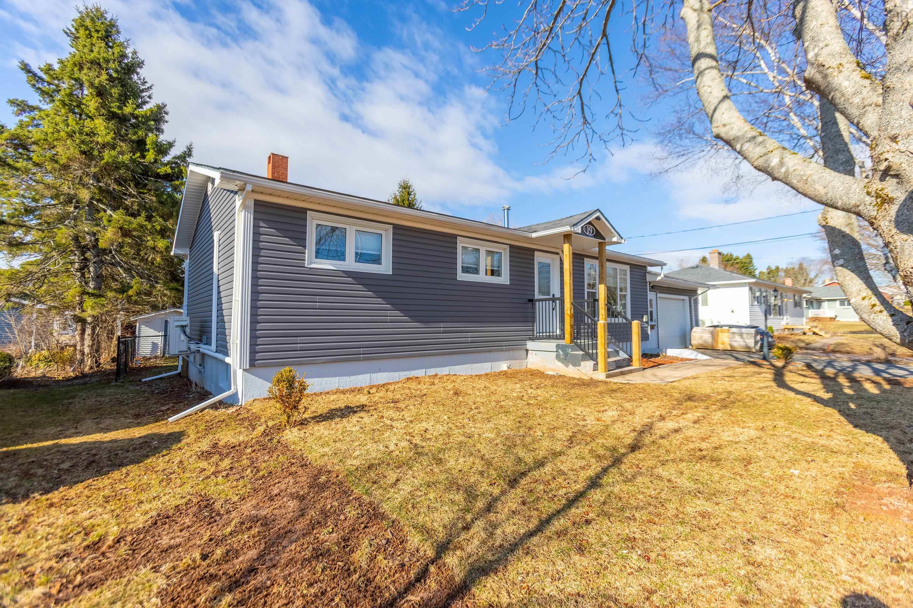$339,900.00: 19 Boylston Avenue, Amherst