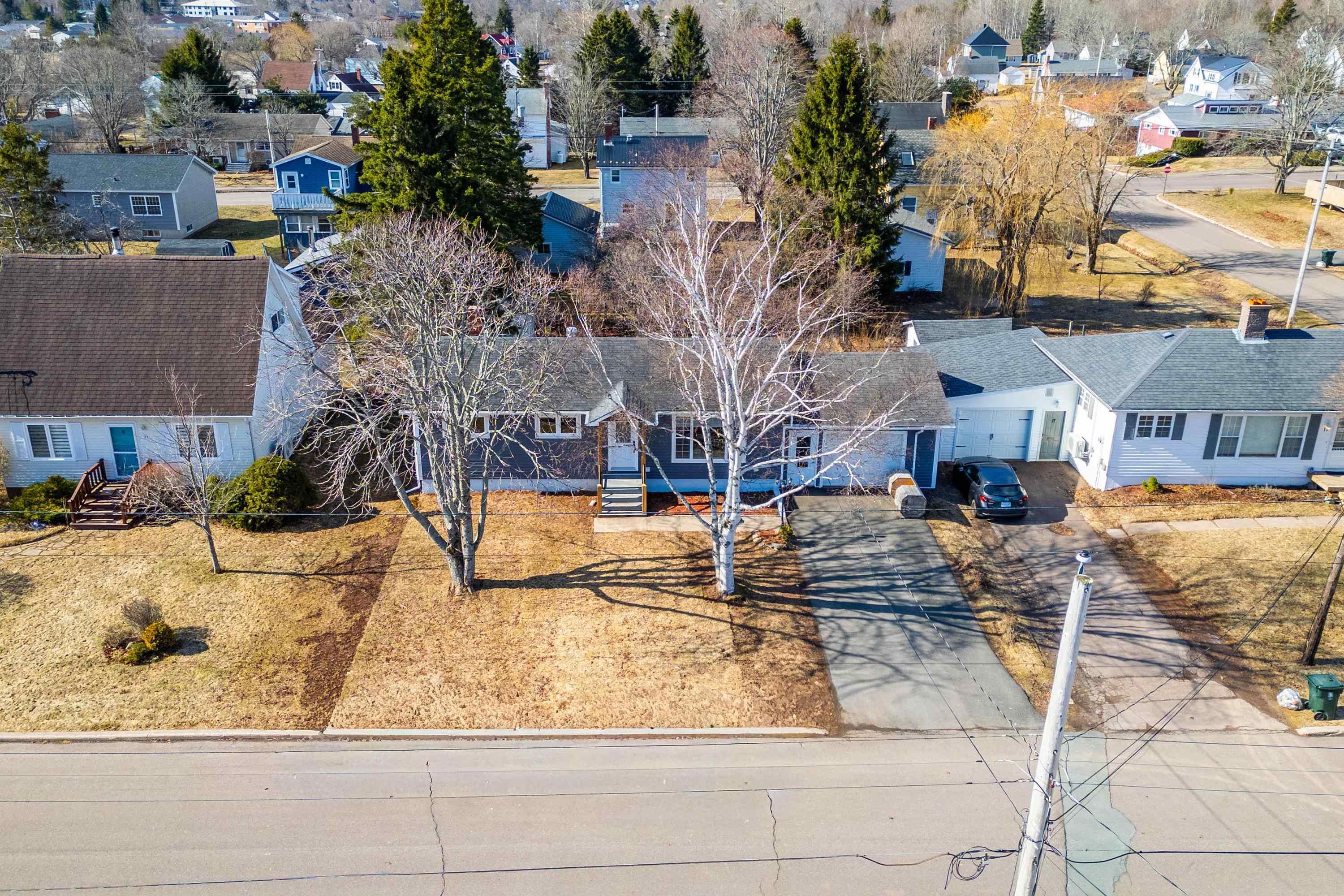 $339,900.00: 19 Boylston Avenue, Amherst