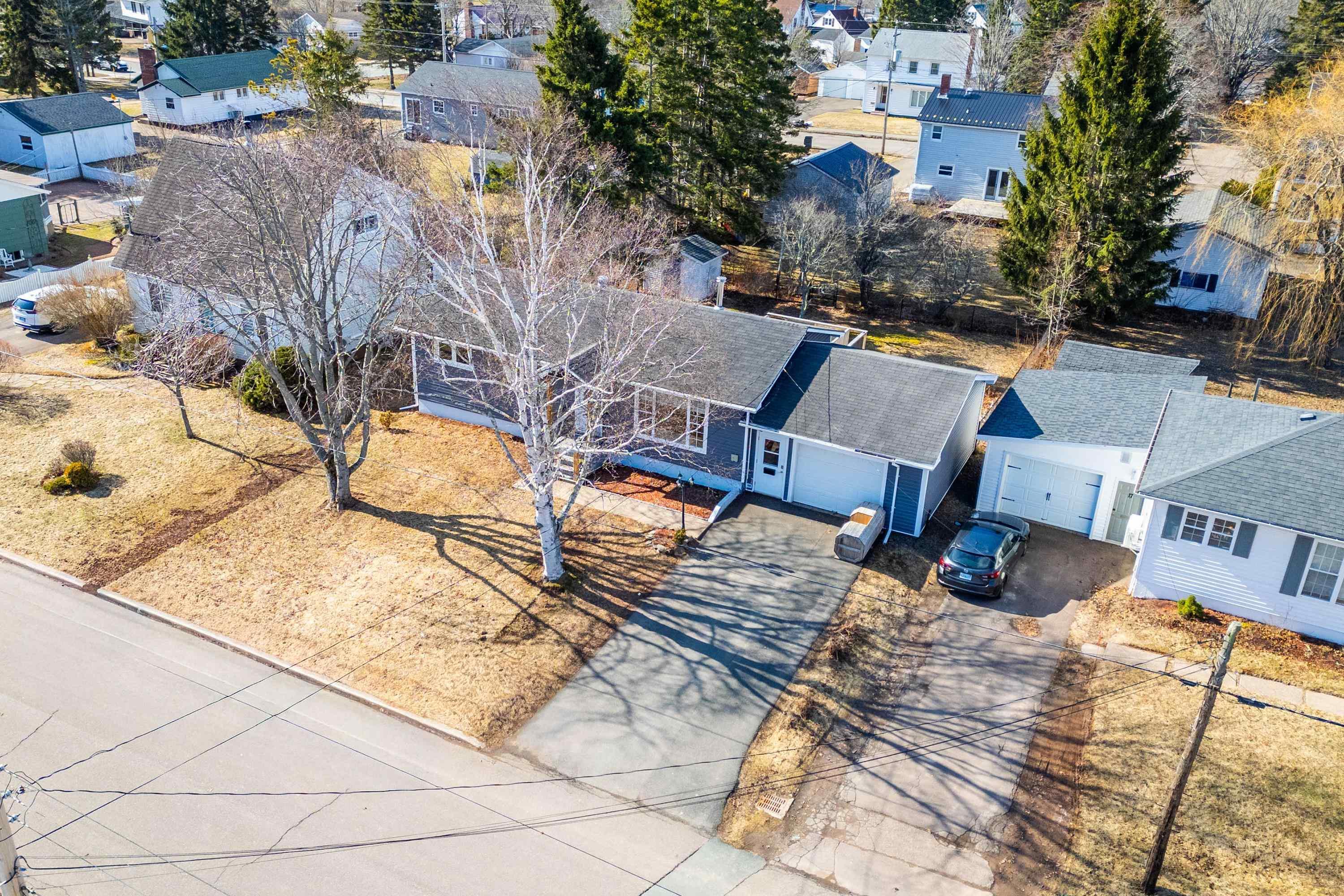 $339,900.00: 19 Boylston Avenue, Amherst