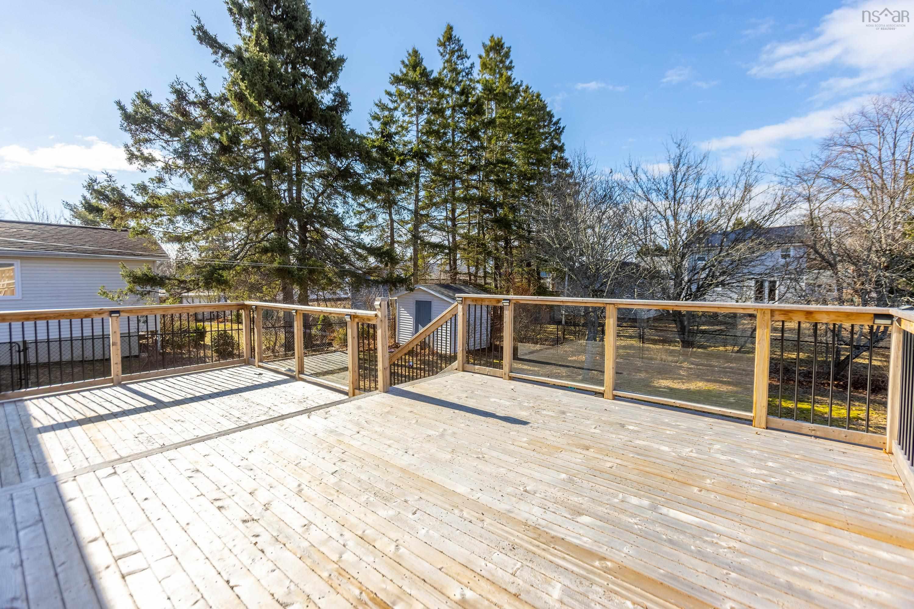 $339,900.00: 19 Boylston Avenue, Amherst
