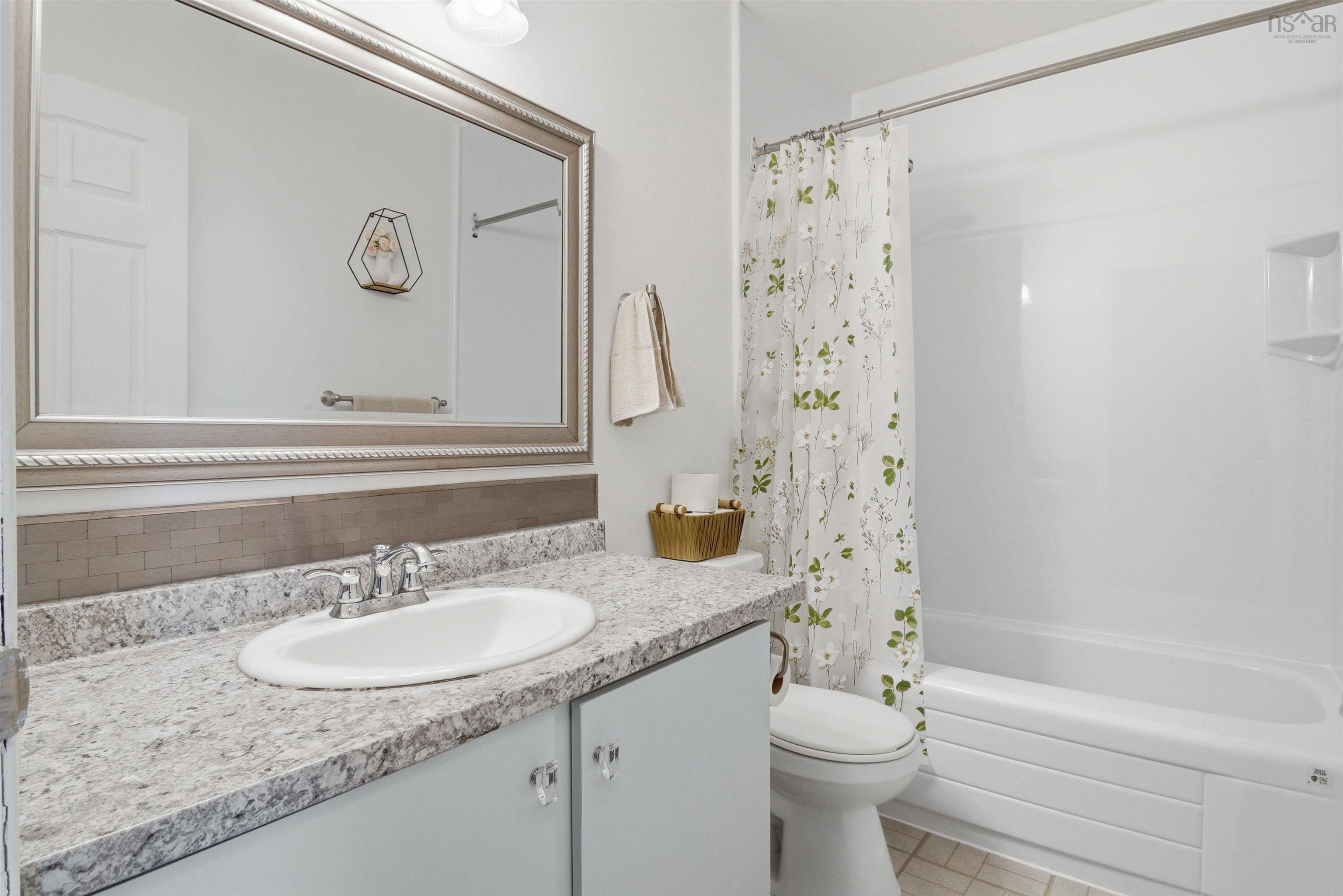 215 75 Collins Grove, Dartmouth, NS (MLS 202606645)