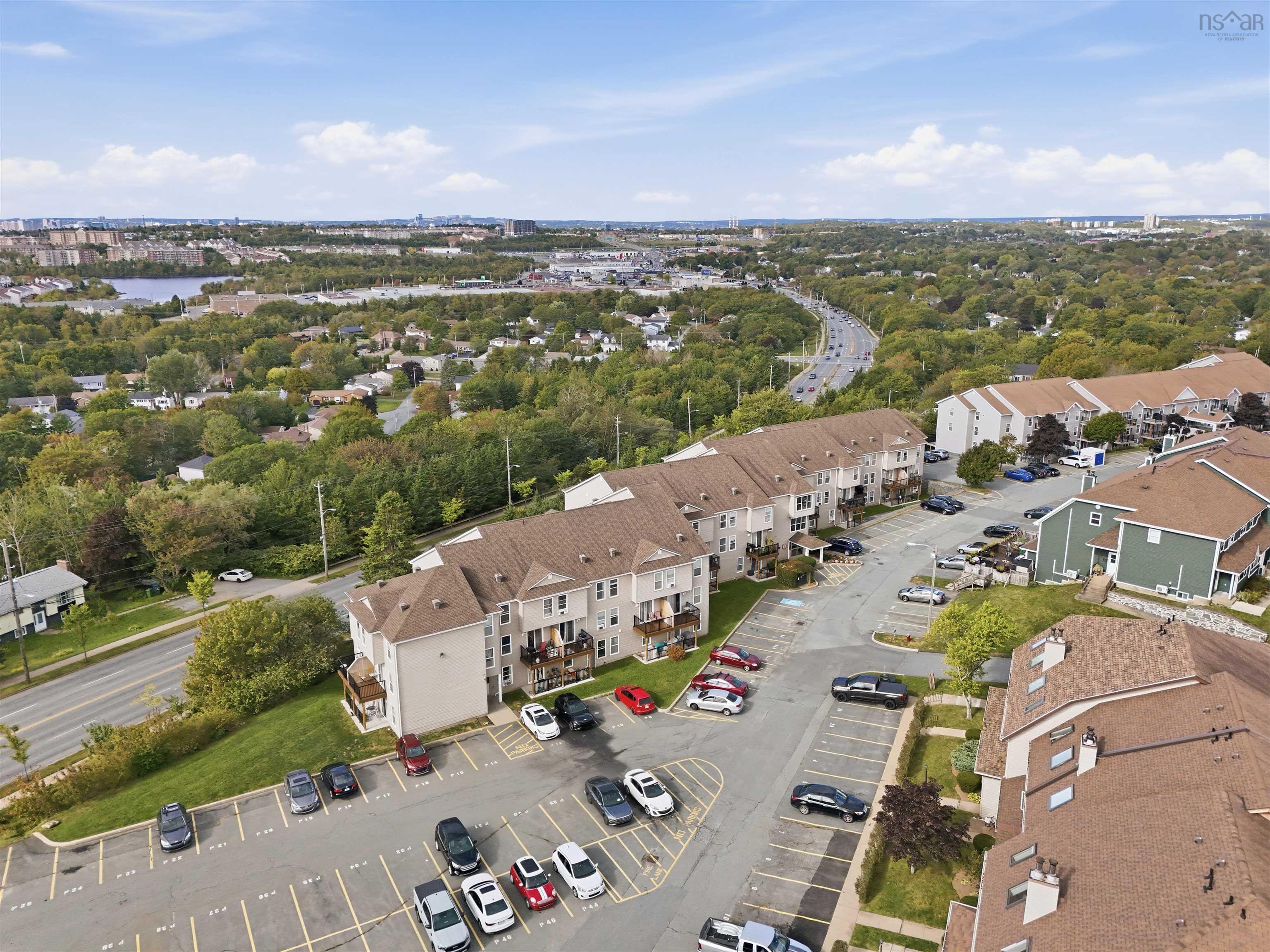 215 75 Collins Grove, Dartmouth, NS (MLS 202606645)