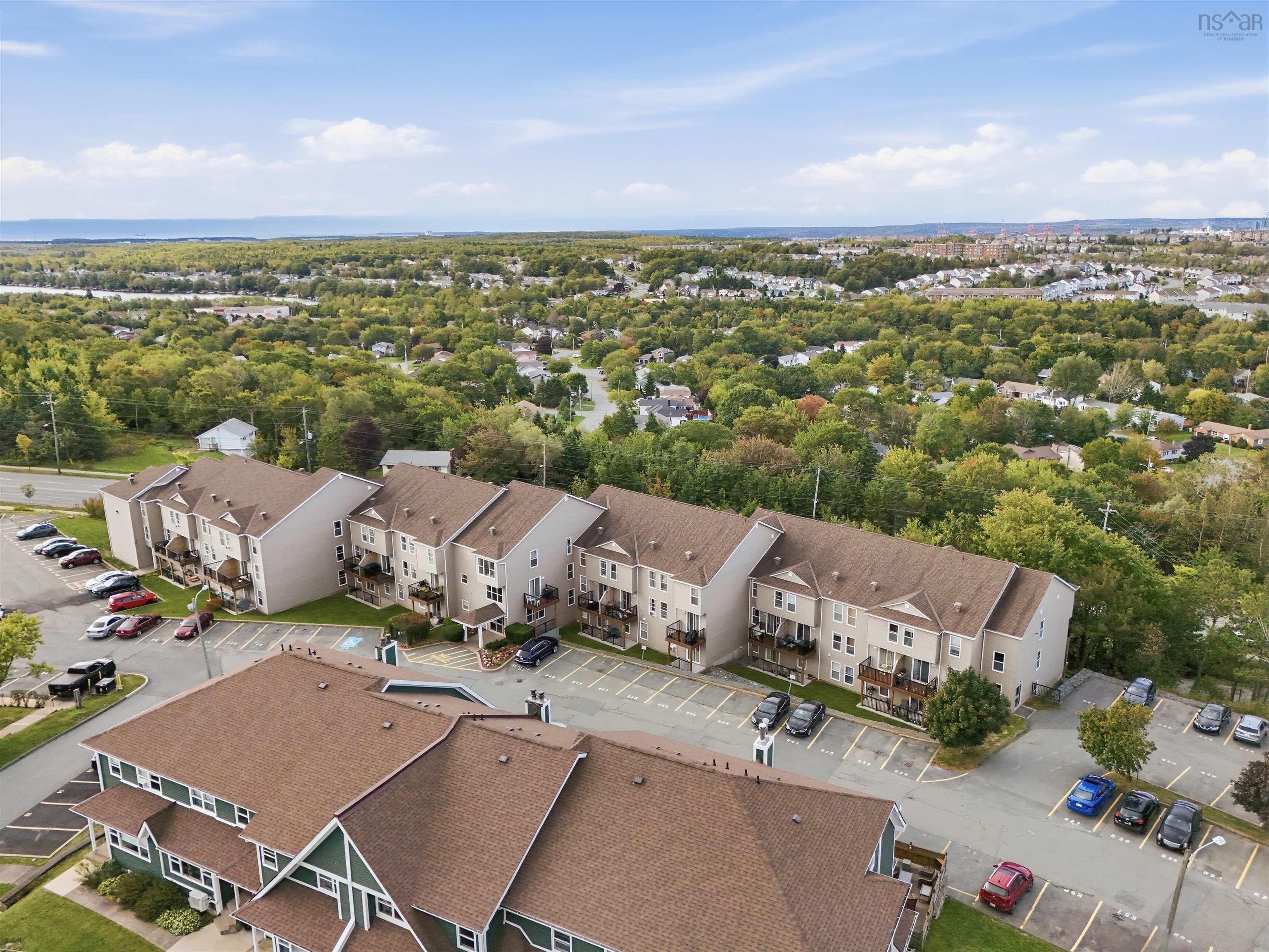 215 75 Collins Grove, Dartmouth, NS (MLS 202606645)