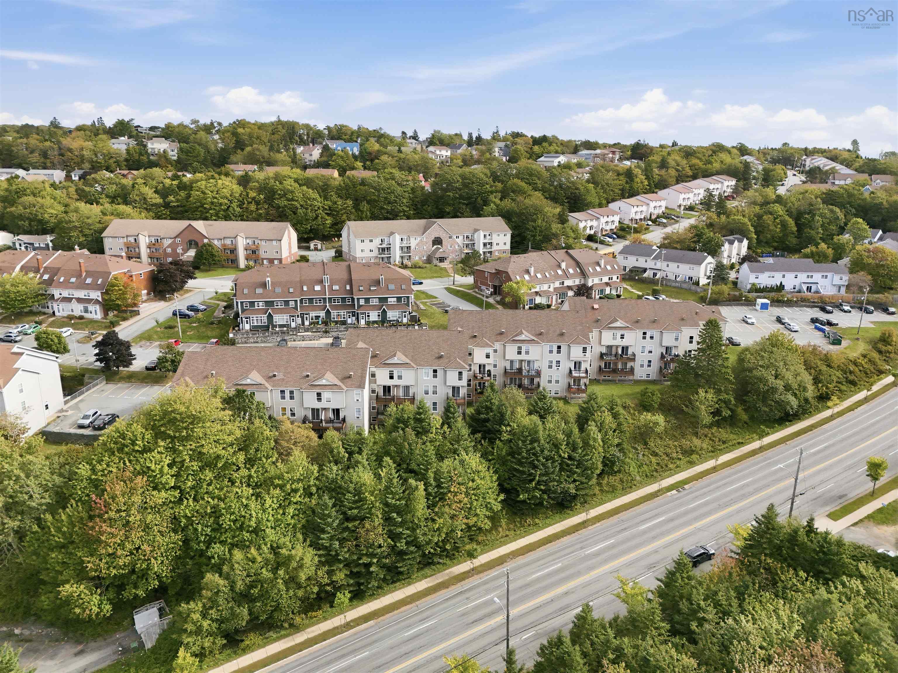 215 75 Collins Grove, Dartmouth, NS (MLS 202606645)