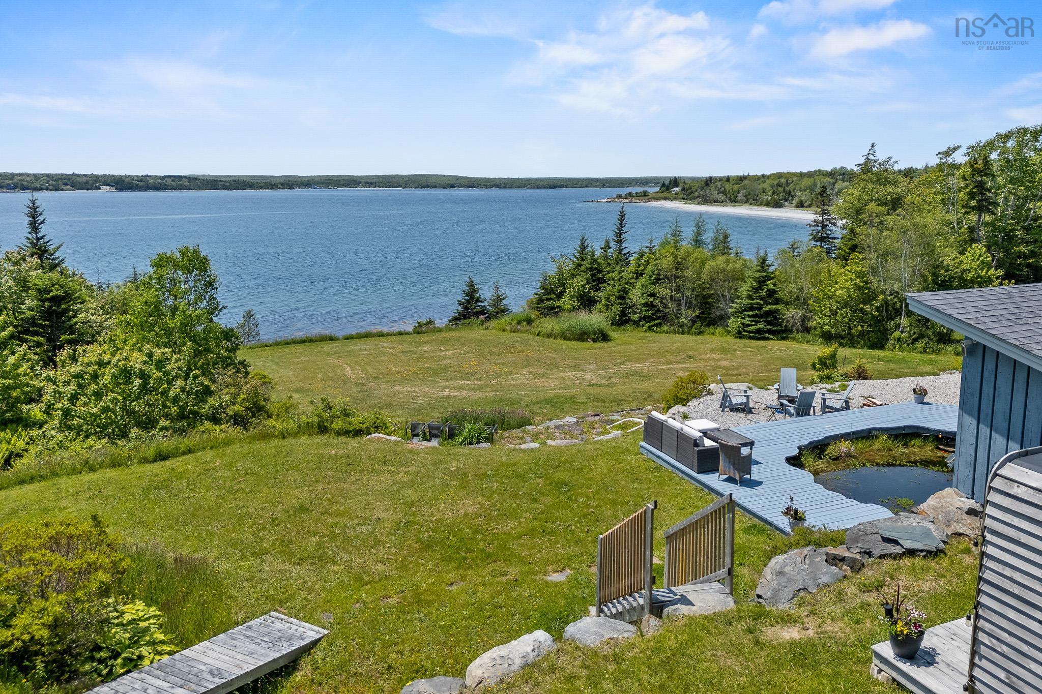 $624,900.00: 1878 Sandy Point Road, Sandy Point