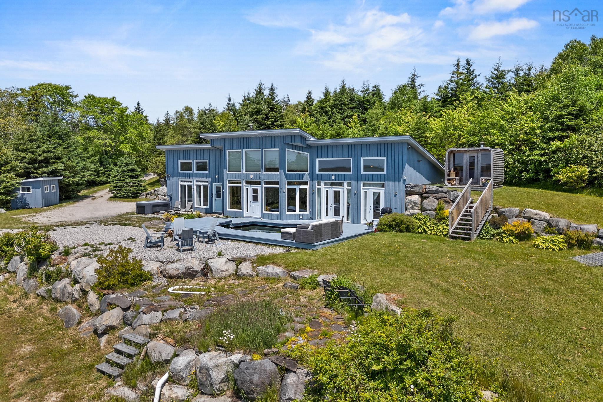 $624,900.00: 1878 Sandy Point Road, Sandy Point