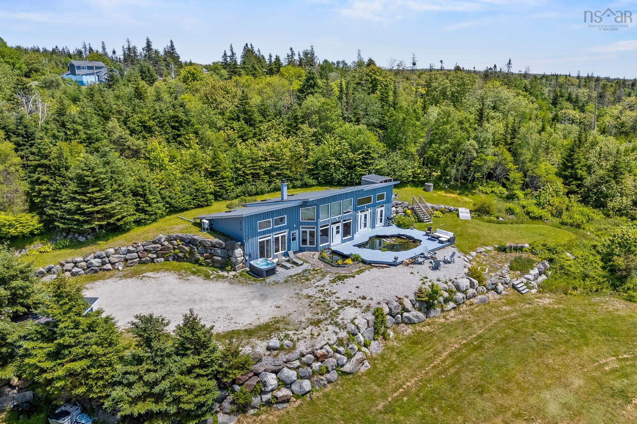 $624,900.00: 1878 Sandy Point Road, Sandy Point