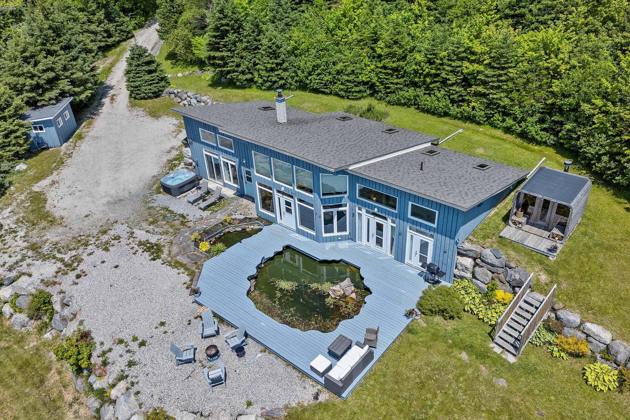 $624,900.00: 1878 Sandy Point Road, Sandy Point